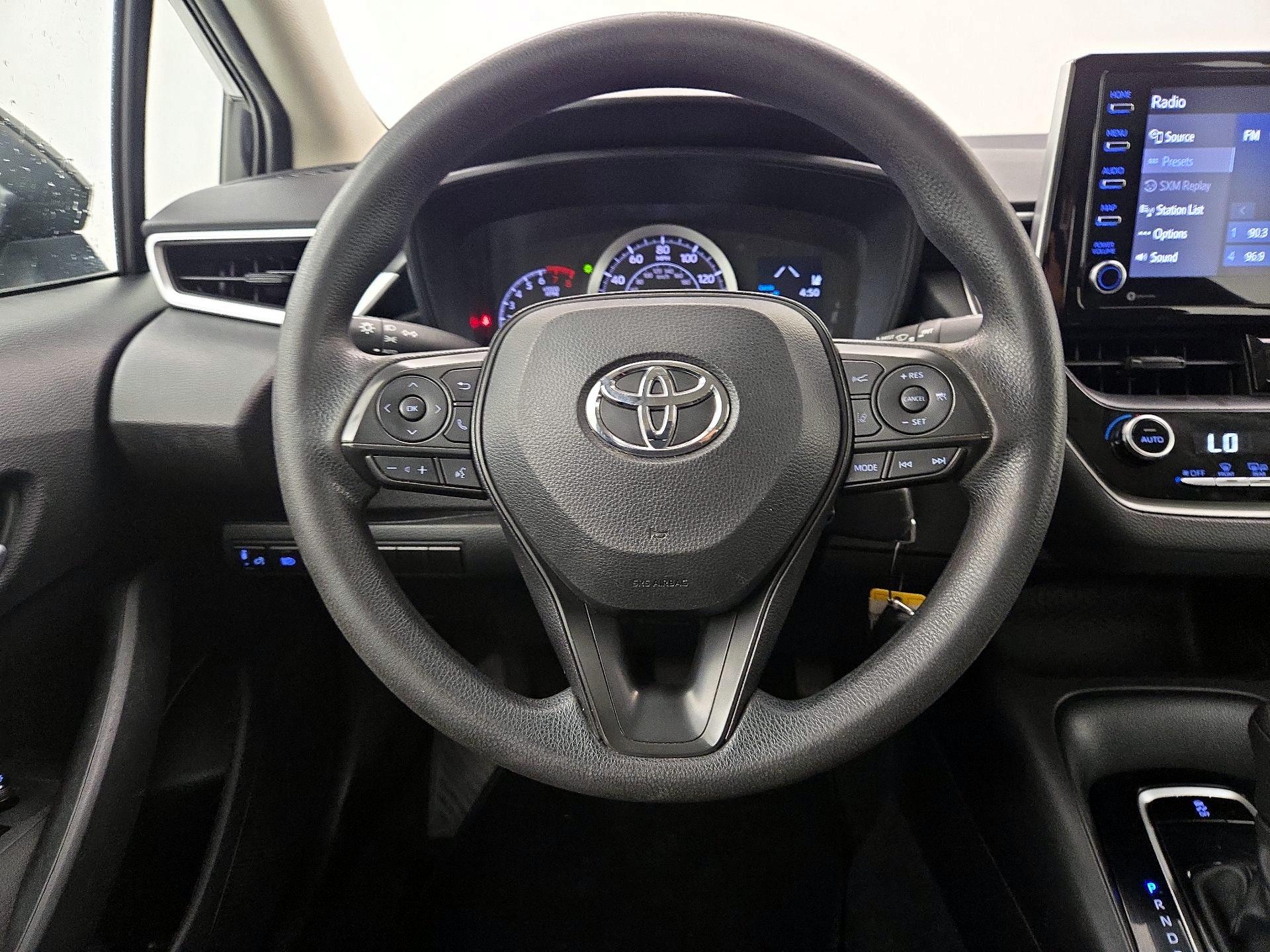 Thumbnail: 2021 Toyota Corolla - 10