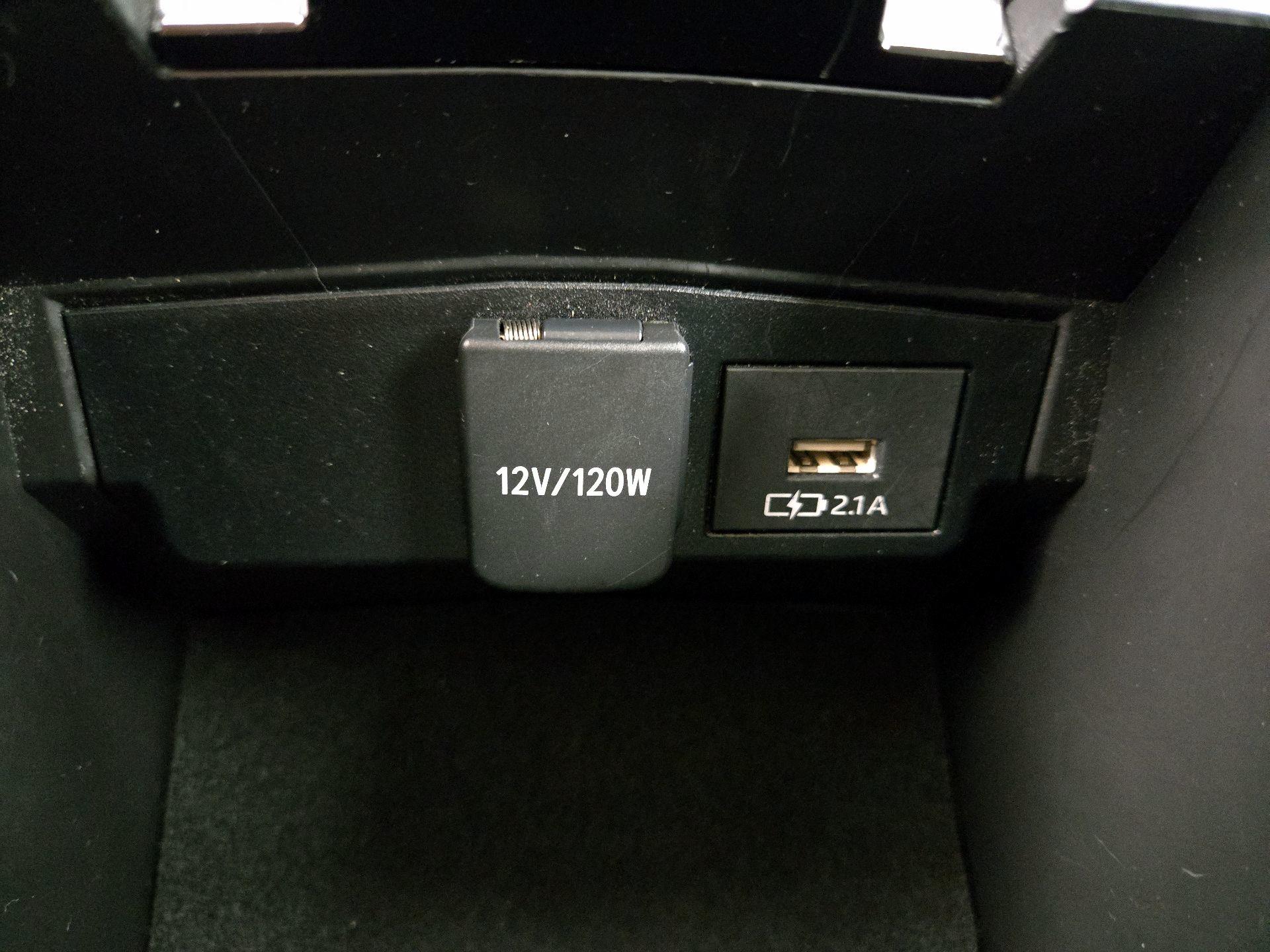 Thumbnail: 2021 Toyota Corolla - 18