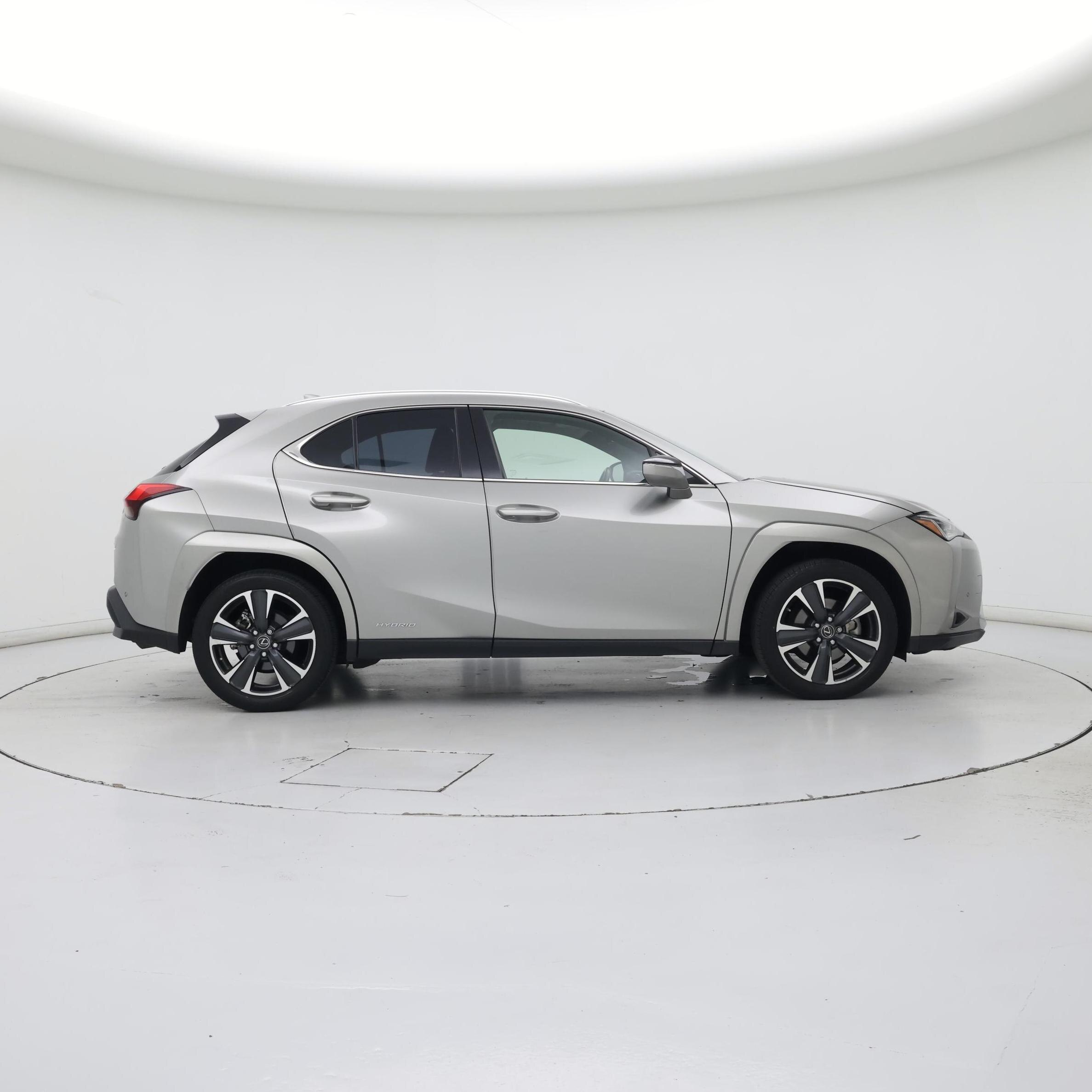 Thumbnail: 2022 Lexus UX - 7