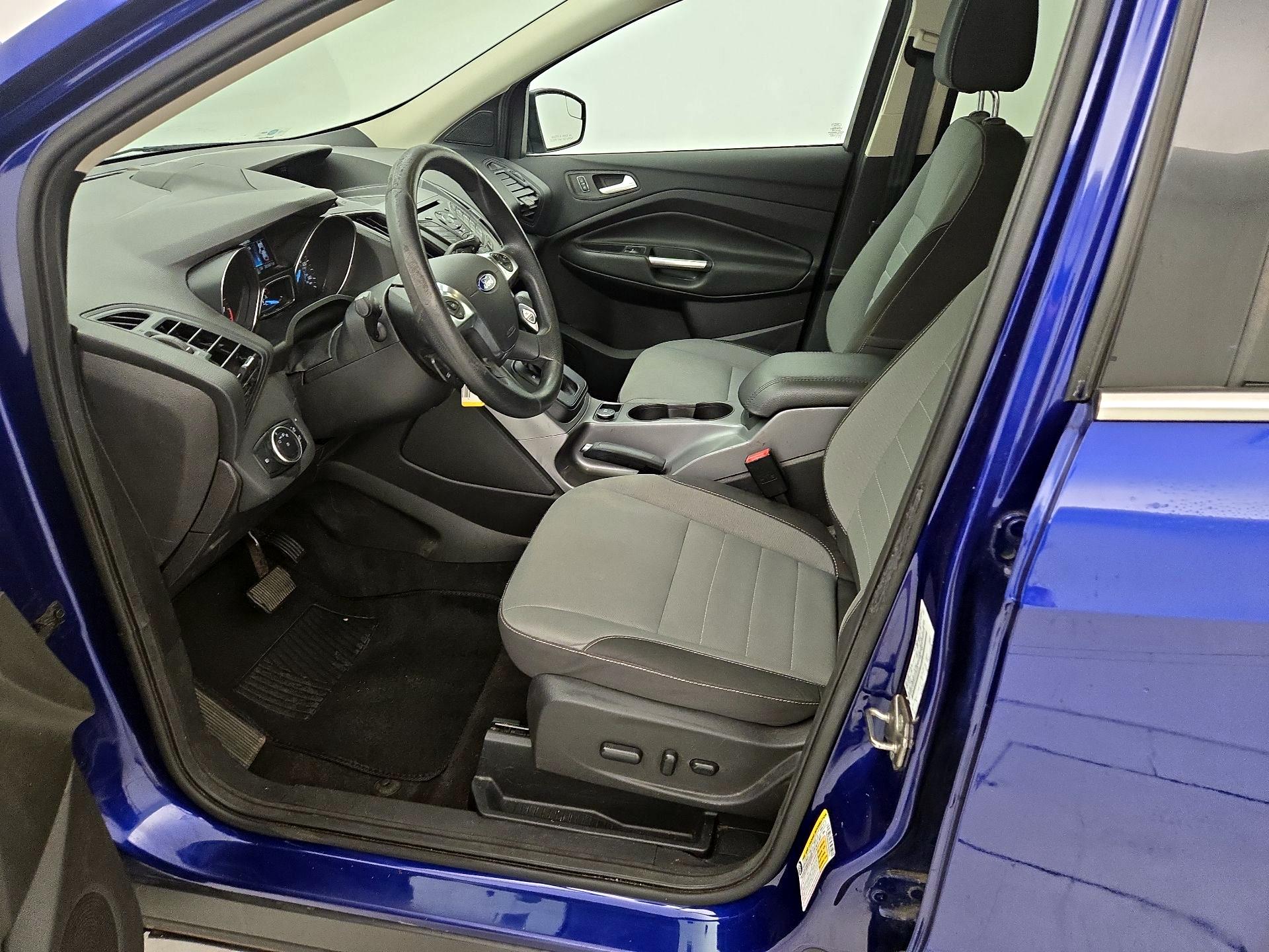 Thumbnail: 2016 Ford Escape - 11