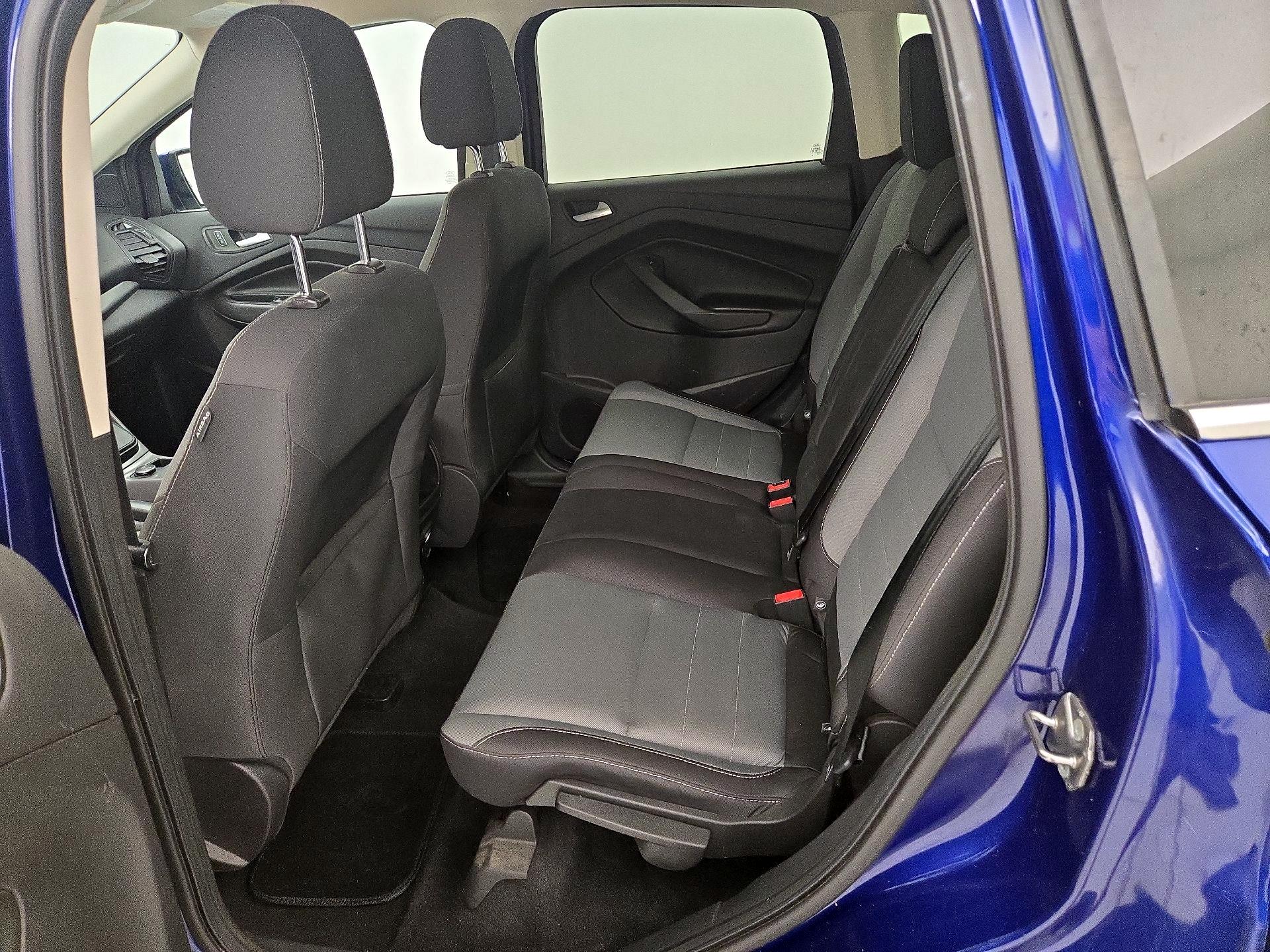 Thumbnail: 2016 Ford Escape - 18
