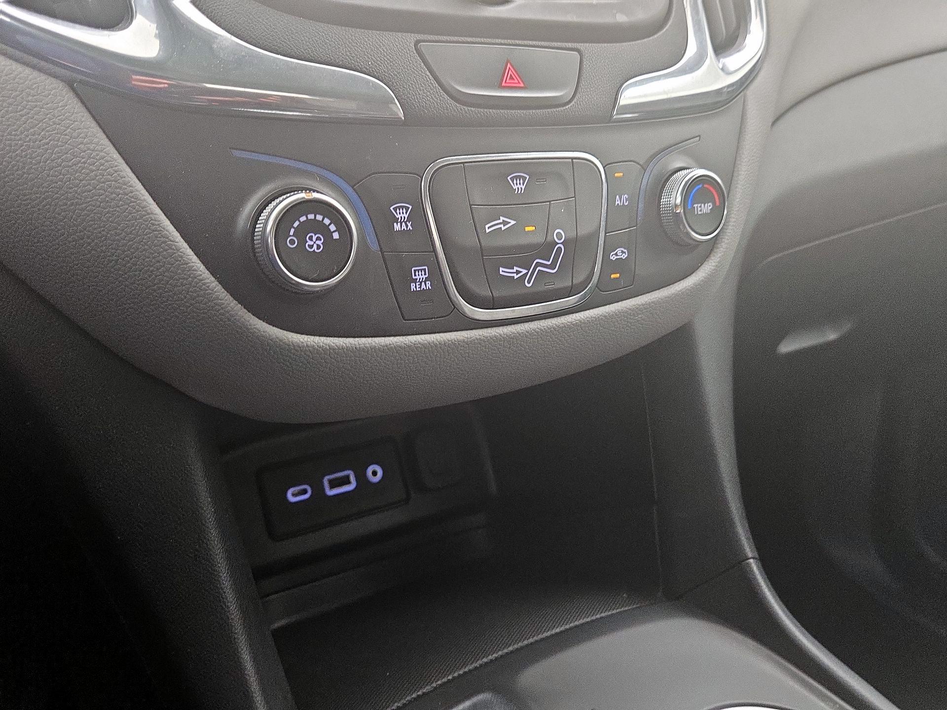 Thumbnail: 2019 Chevrolet Equinox - 16