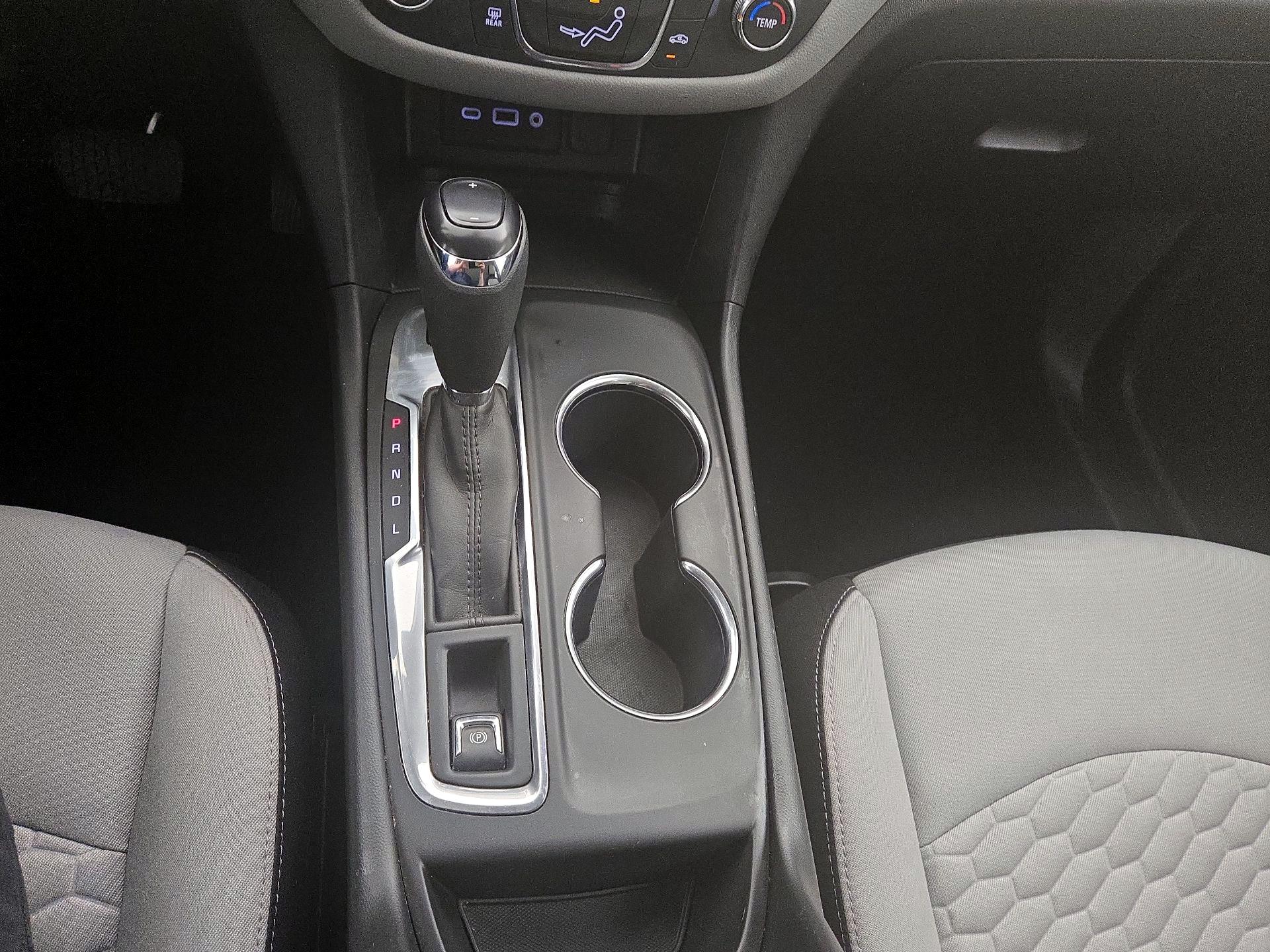 Thumbnail: 2019 Chevrolet Equinox - 17