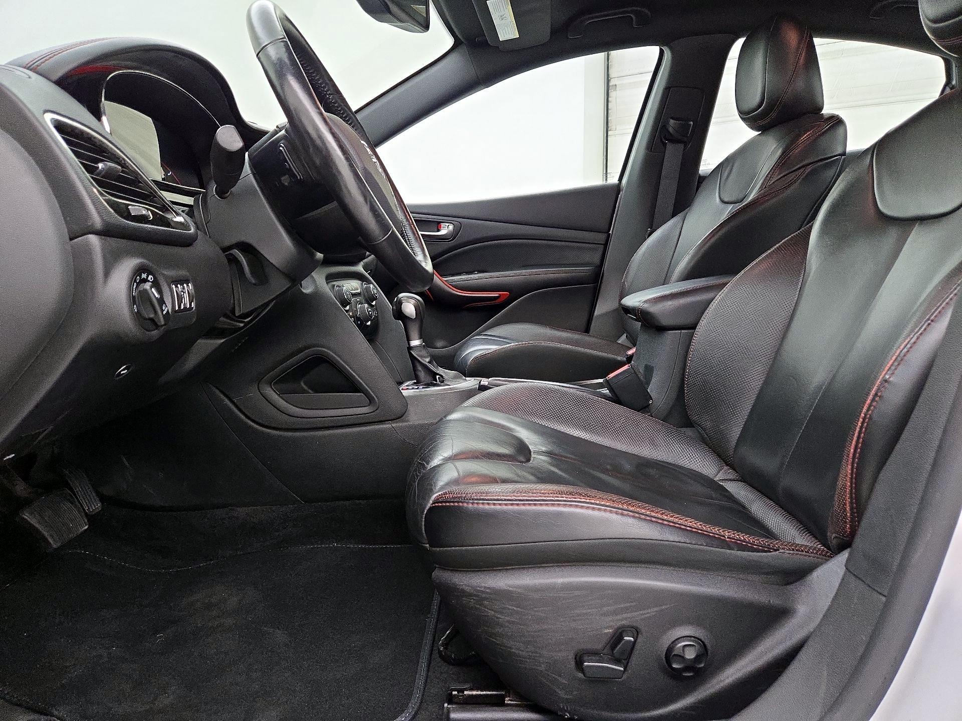 Thumbnail: 2016 Dodge Dart - 11