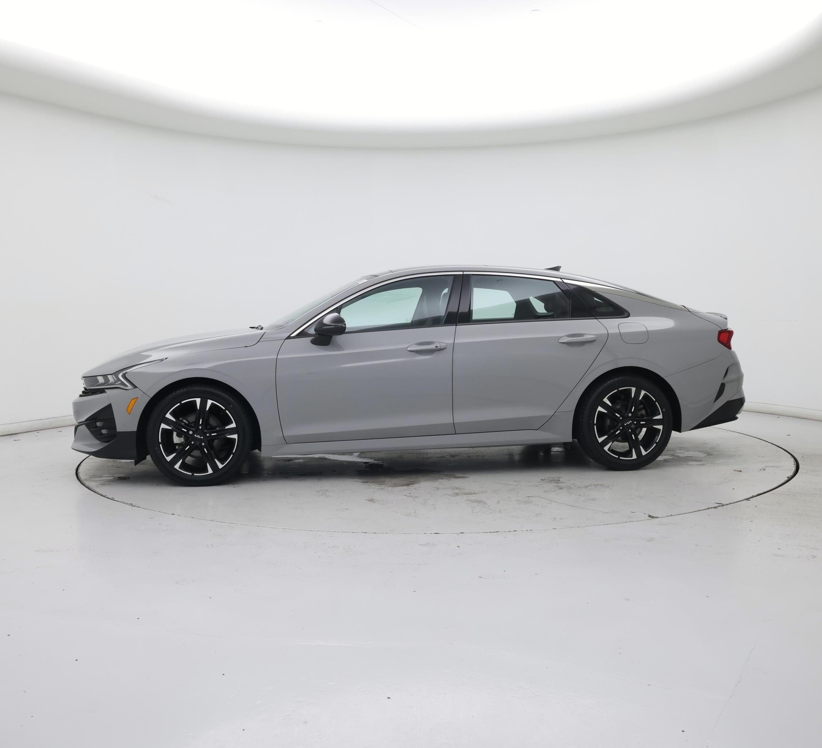 Thumbnail: 2022 Kia K5 - 3