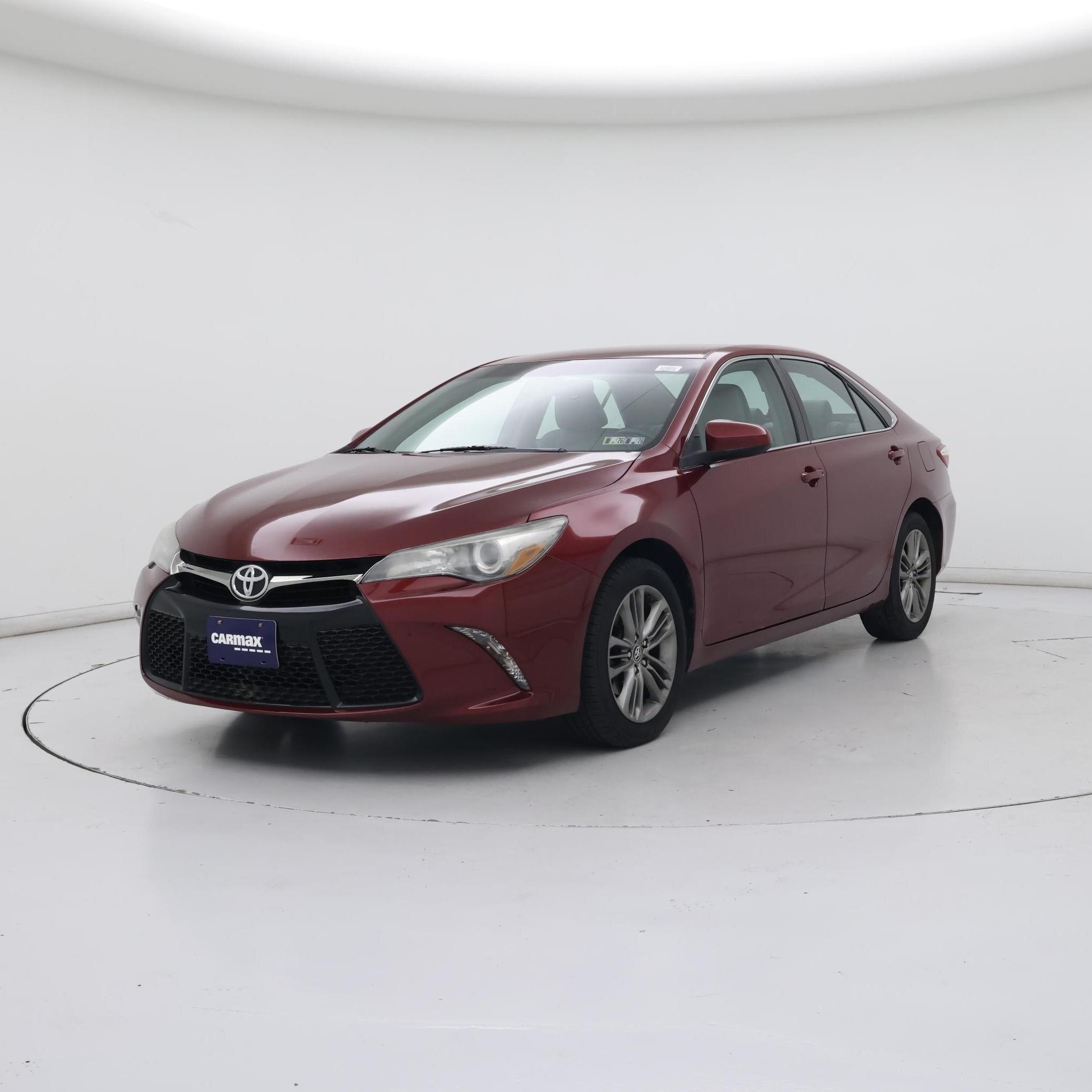 Thumbnail: 2016 Toyota Camry - 4