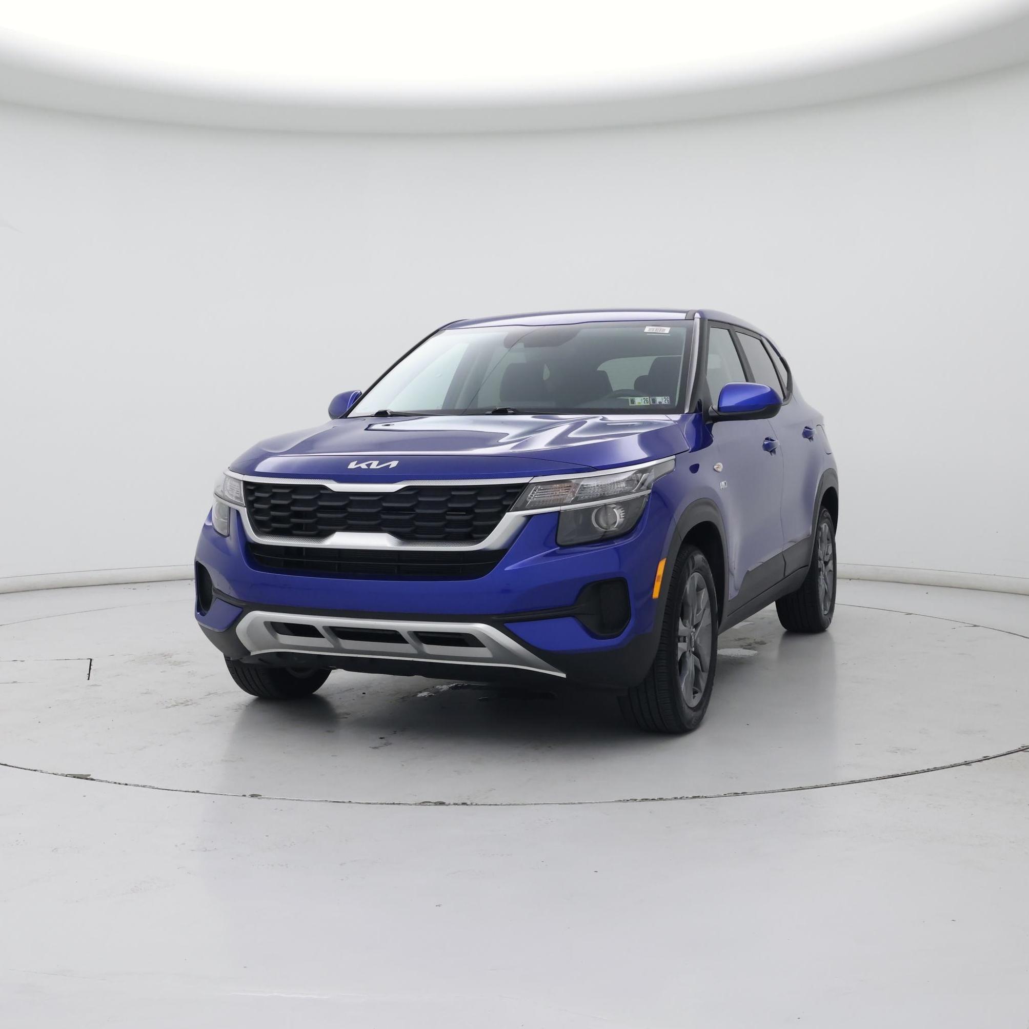 Thumbnail: 2022 Kia Seltos - 4
