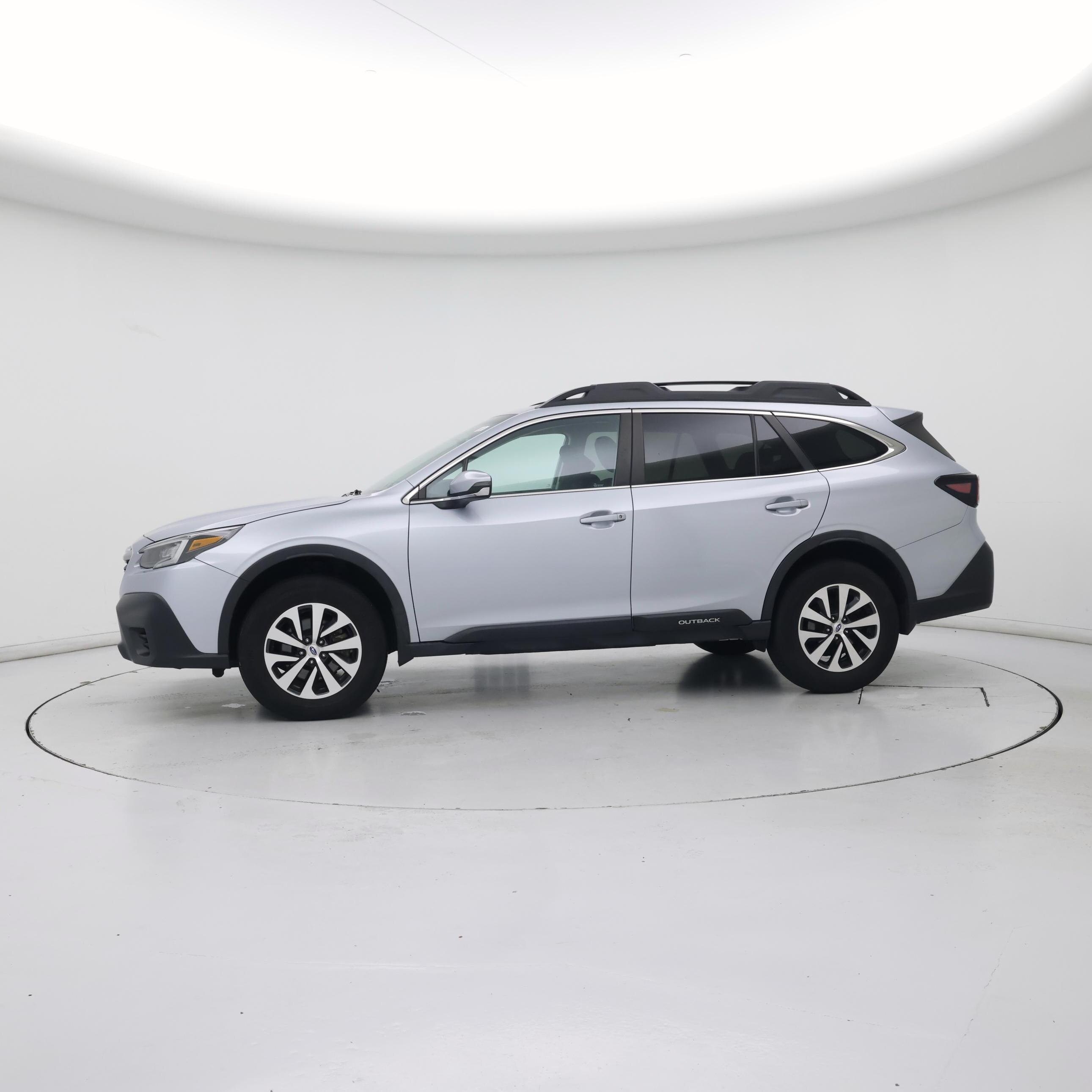 Thumbnail: 2020 Subaru Outback - 3