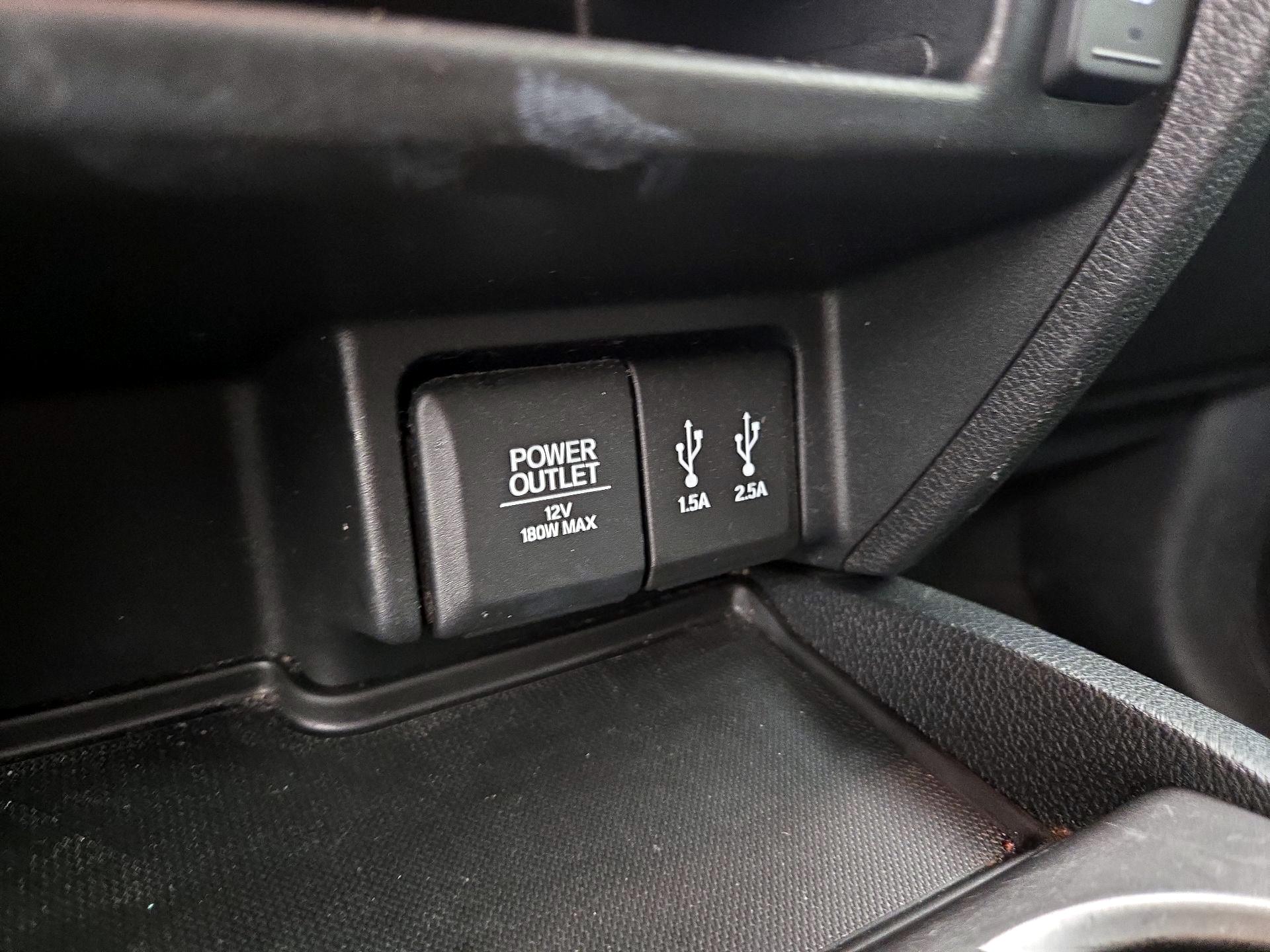 Thumbnail: 2016 Honda Pilot - 17