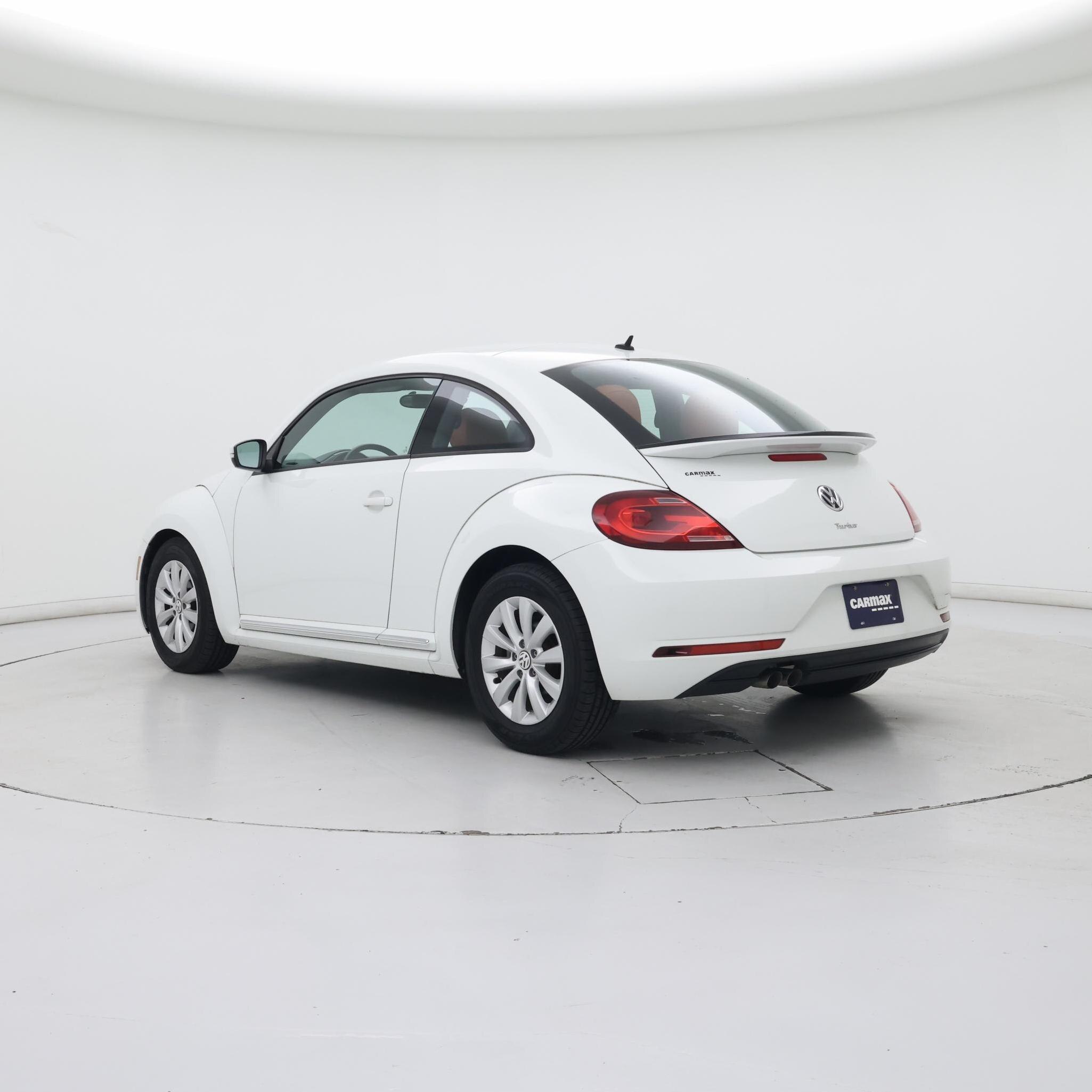 Thumbnail: 2019 Volkswagen Beetle - 2