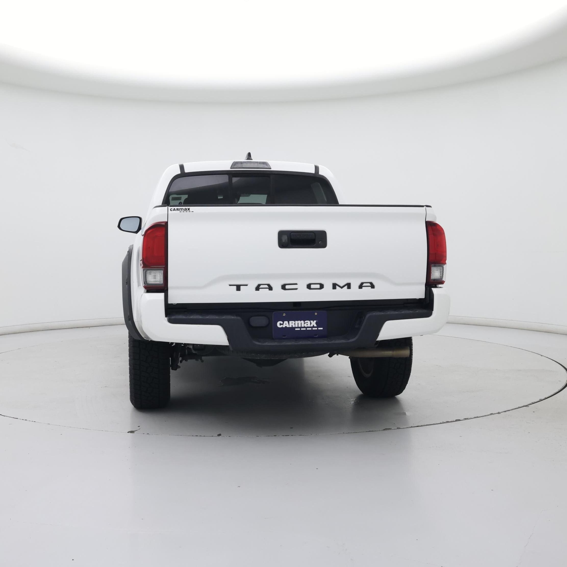 Thumbnail: 2020 Toyota Tacoma - 6