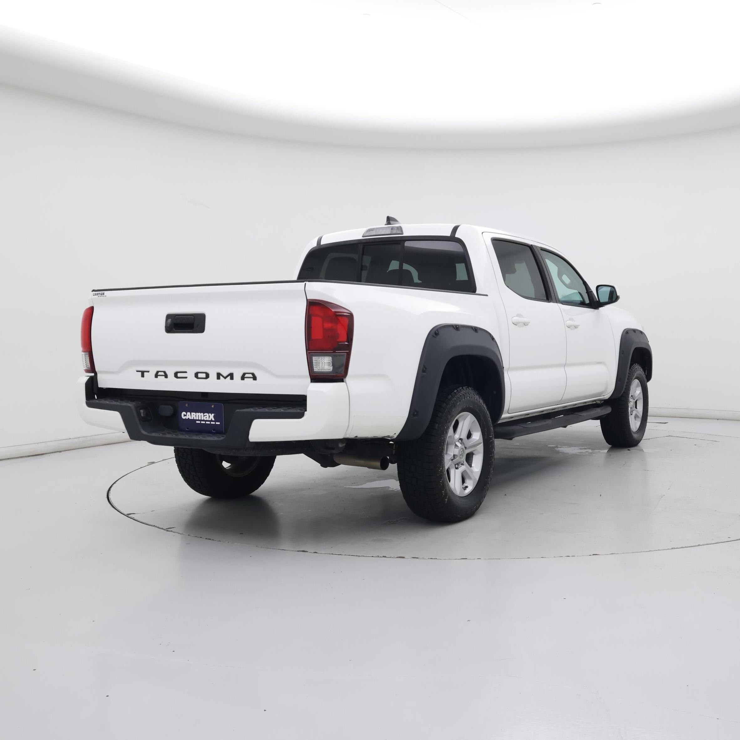 Thumbnail: 2020 Toyota Tacoma - 8