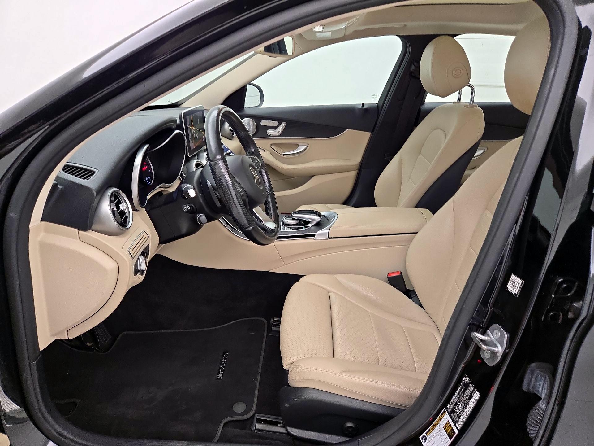 Thumbnail: 2016 Mercedes-Benz C-Class - 11