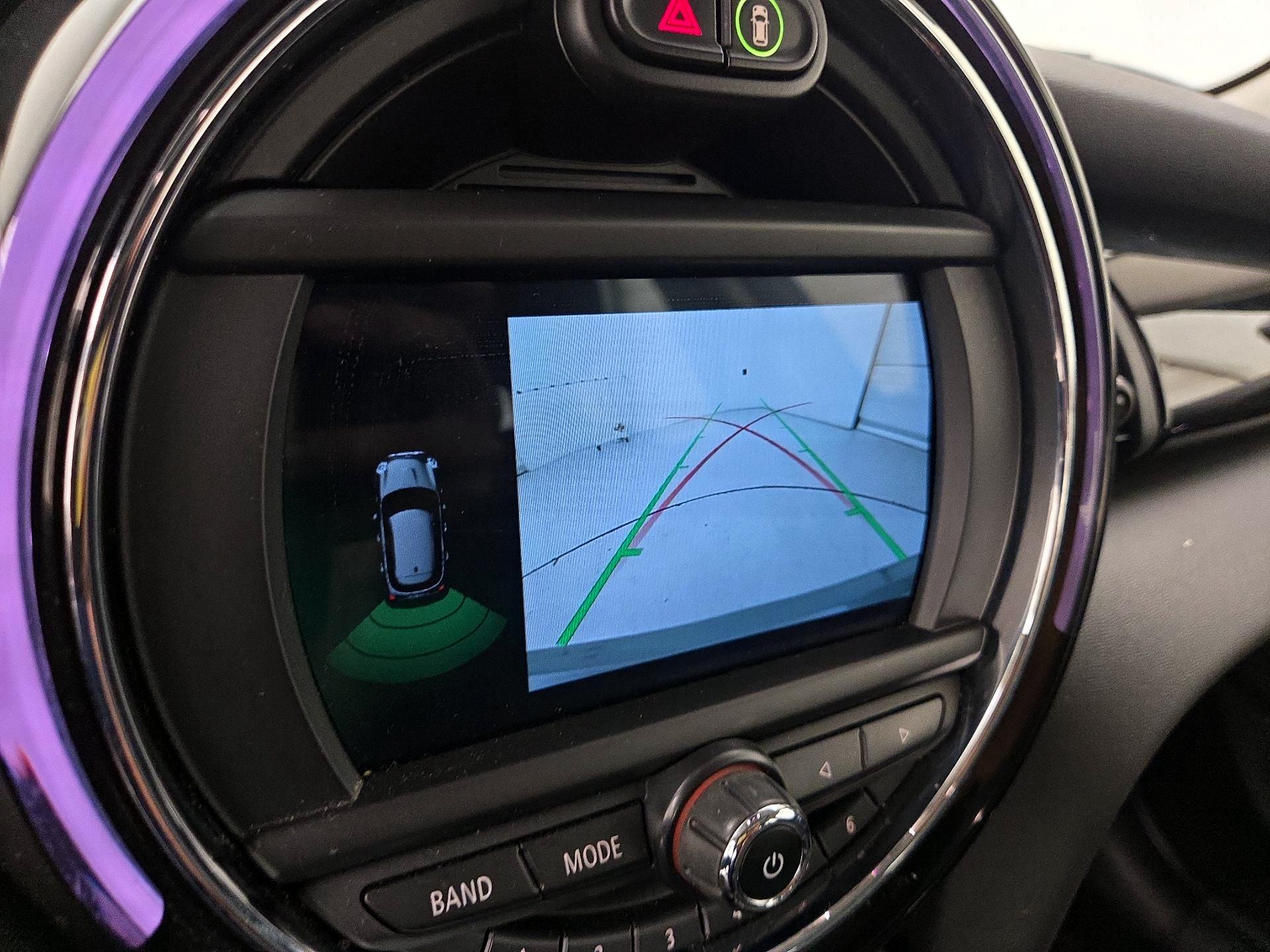 Thumbnail: 2021 MINI Cooper Hardtop - 15
