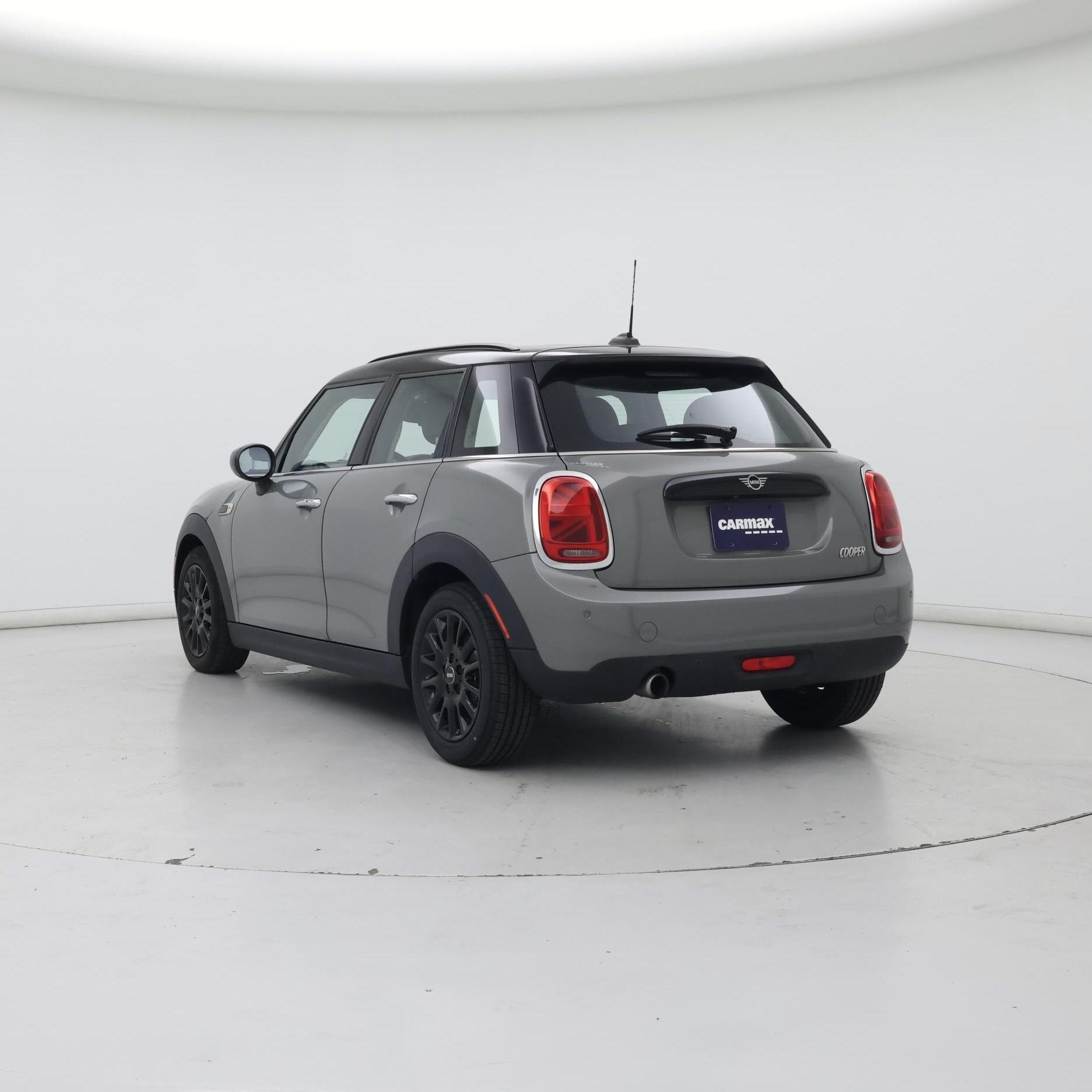 Thumbnail: 2021 MINI Cooper Hardtop - 2