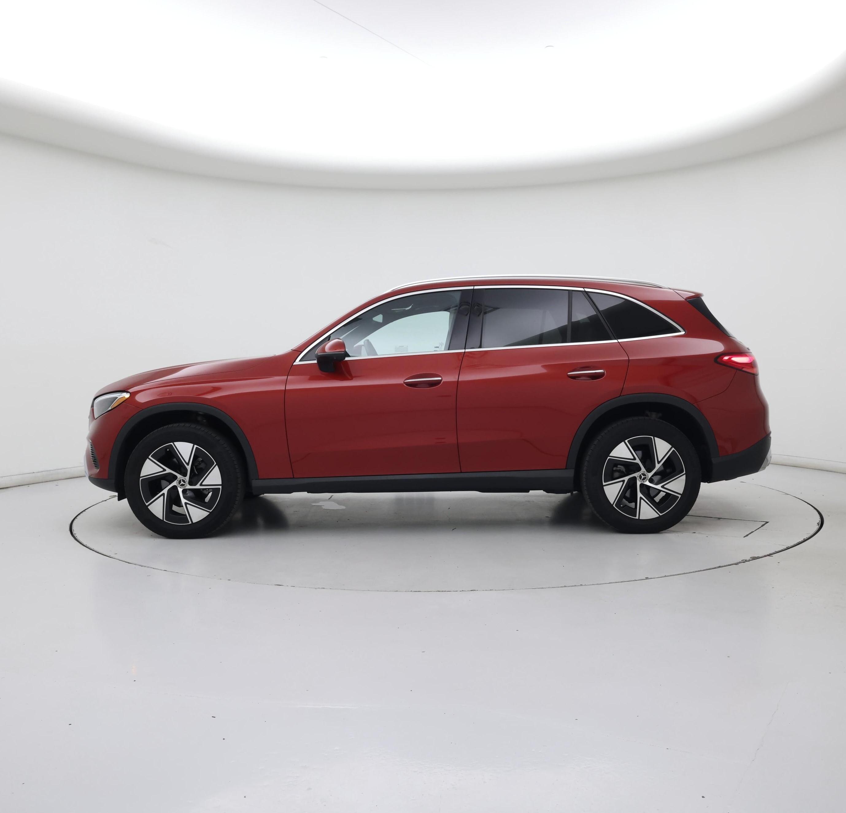 Thumbnail: 2023 Mercedes-Benz GLC - 3