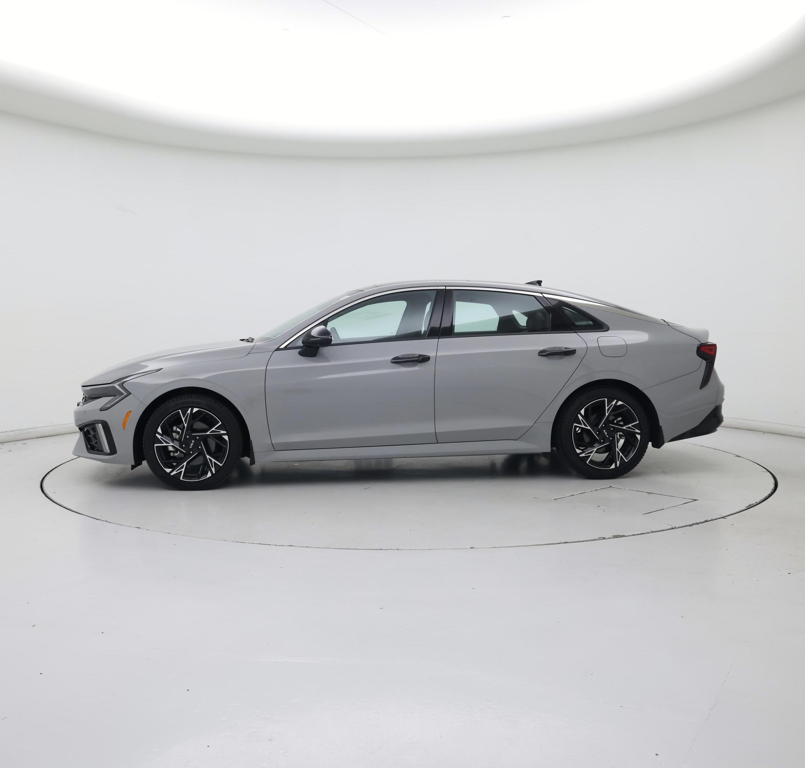Thumbnail: 2025 Kia K5 - 3