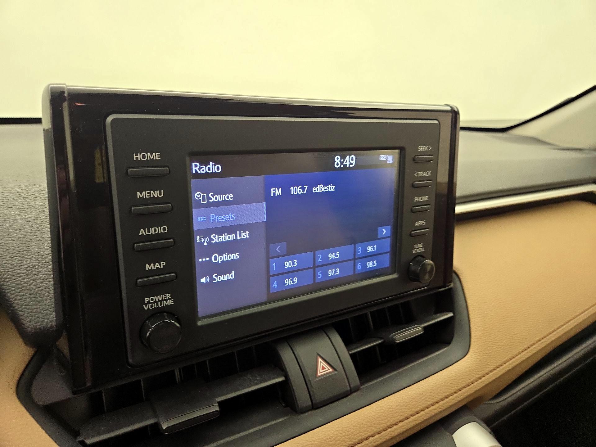 Thumbnail: 2019 Toyota RAV4 - 15
