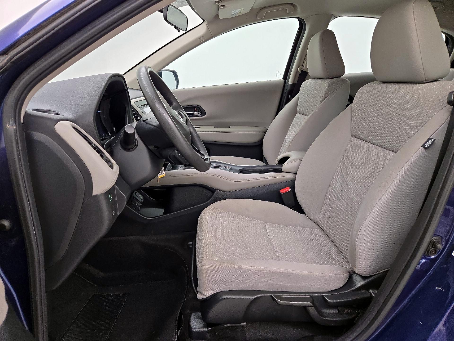 Thumbnail: 2017 Honda HR-V - 11