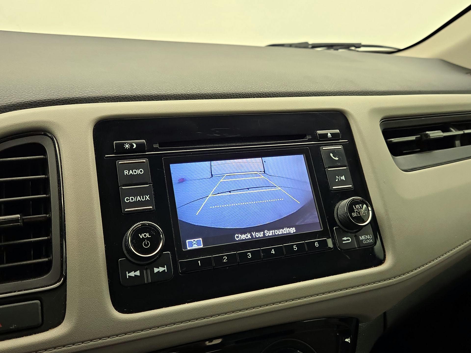 Thumbnail: 2017 Honda HR-V - 14