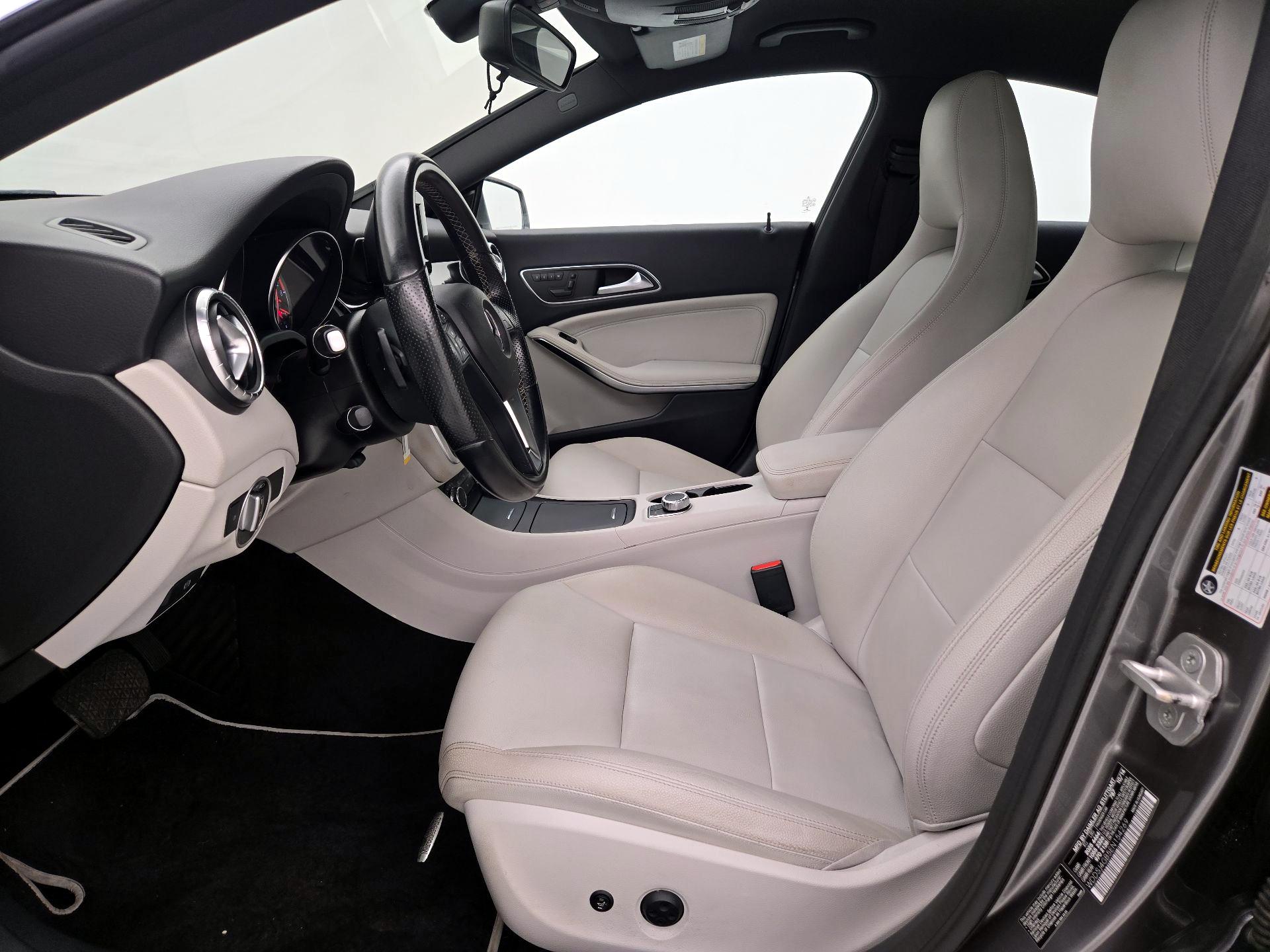Thumbnail: 2014 Mercedes-Benz CLA - 11
