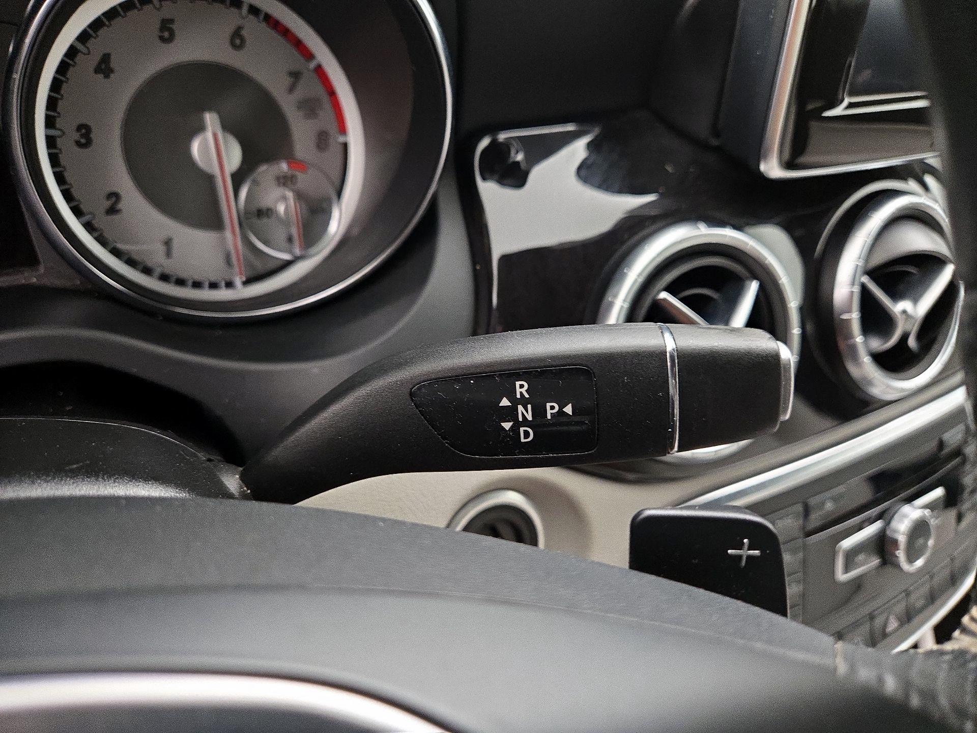 Thumbnail: 2014 Mercedes-Benz CLA - 16