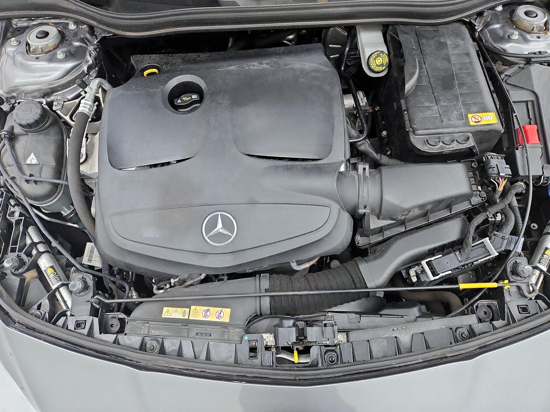 Thumbnail: 2014 Mercedes-Benz CLA - 20