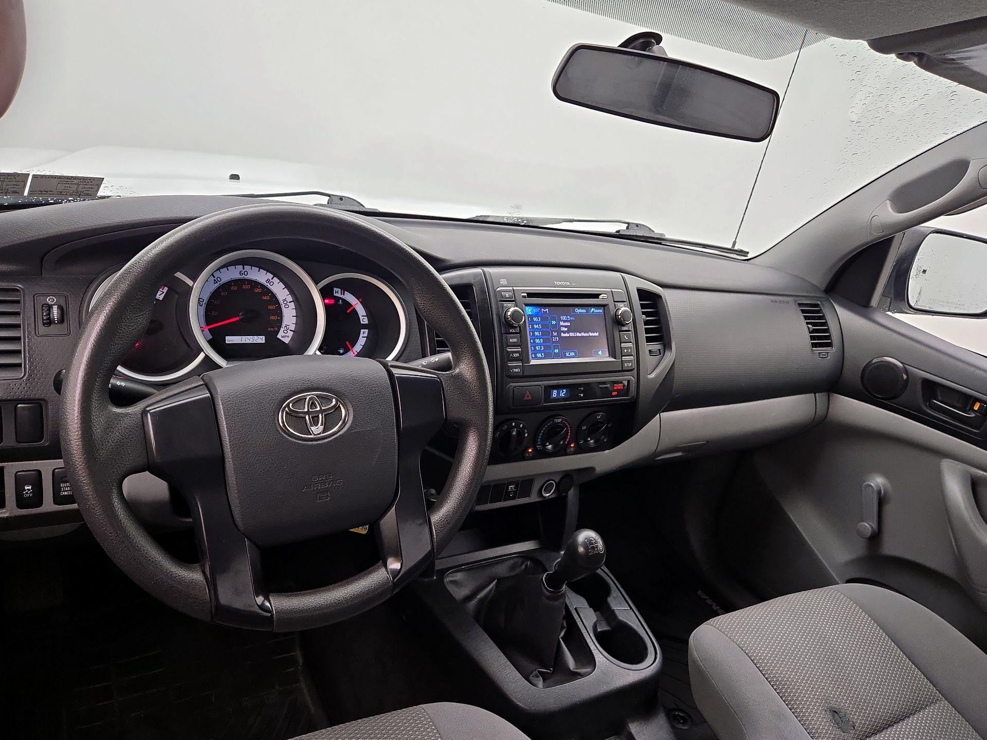 Thumbnail: 2013 Toyota Tacoma - 9