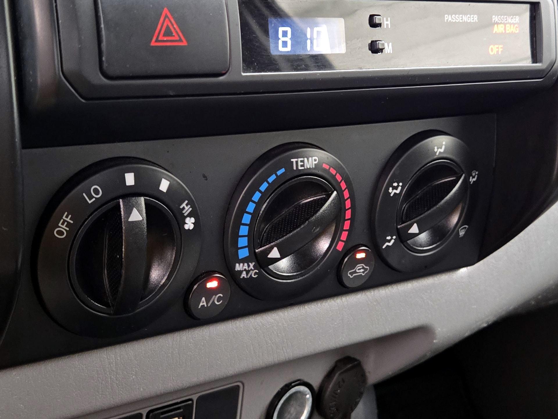 Thumbnail: 2013 Toyota Tacoma - 14