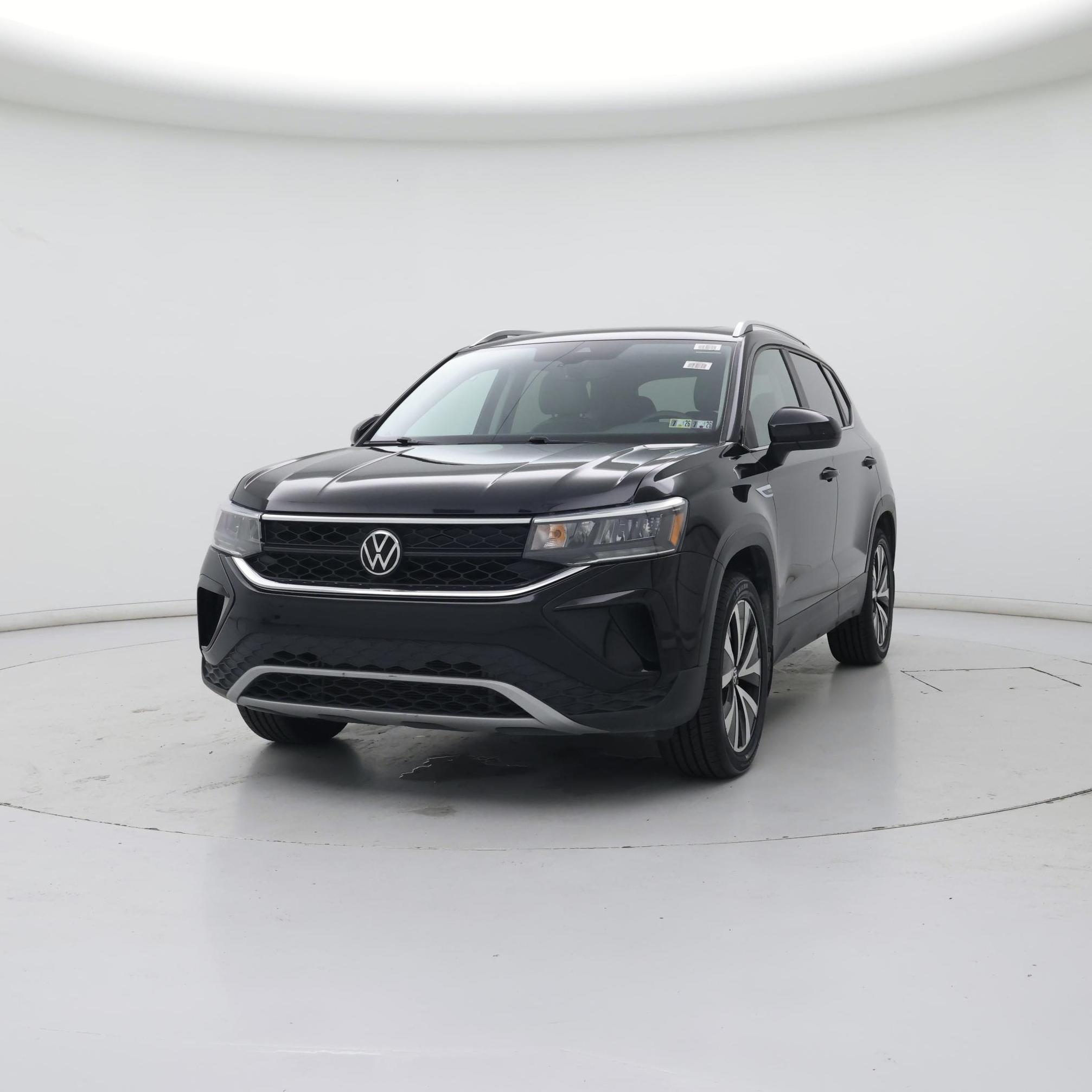 Thumbnail: 2023 Volkswagen Taos - 4