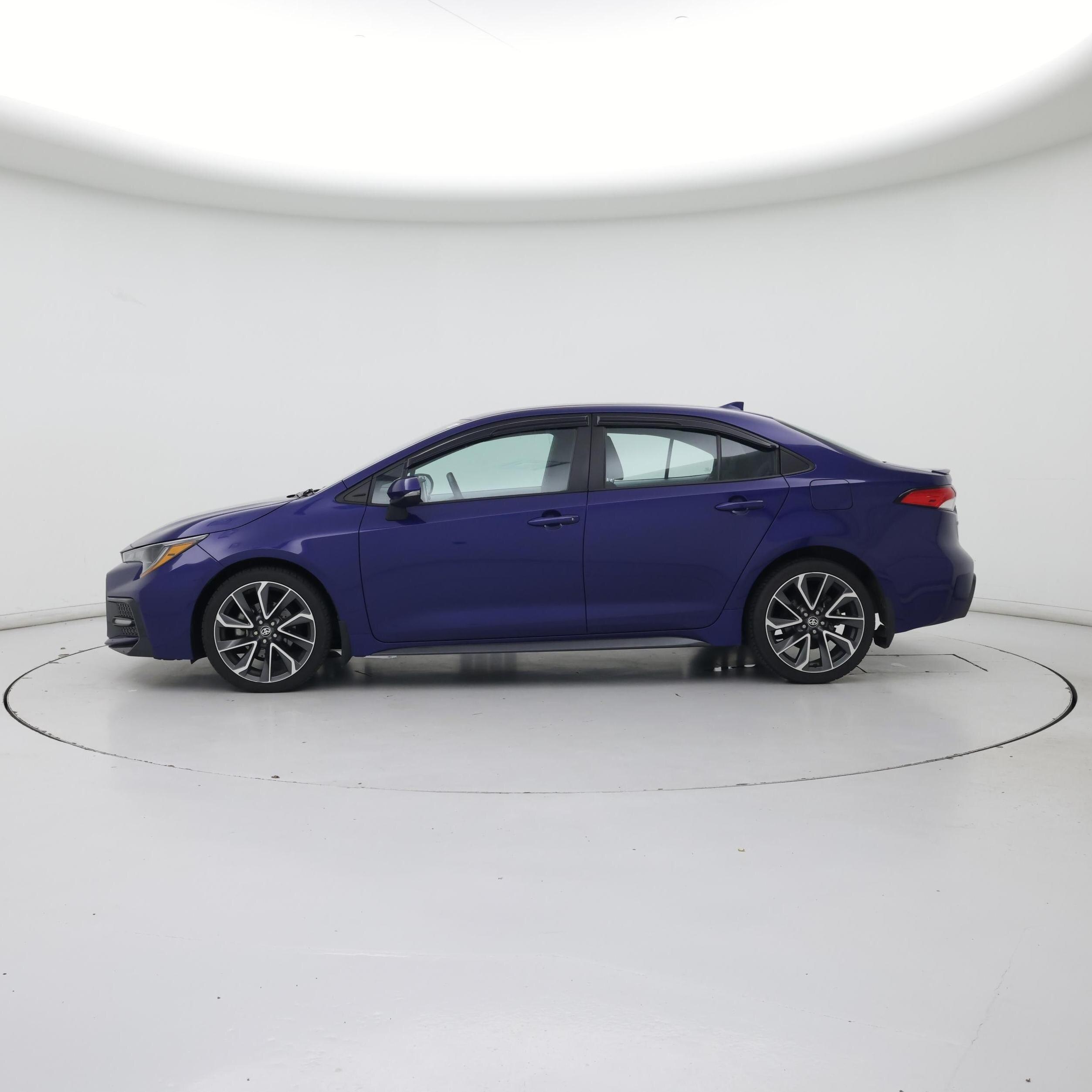 Thumbnail: 2021 Toyota Corolla - 3