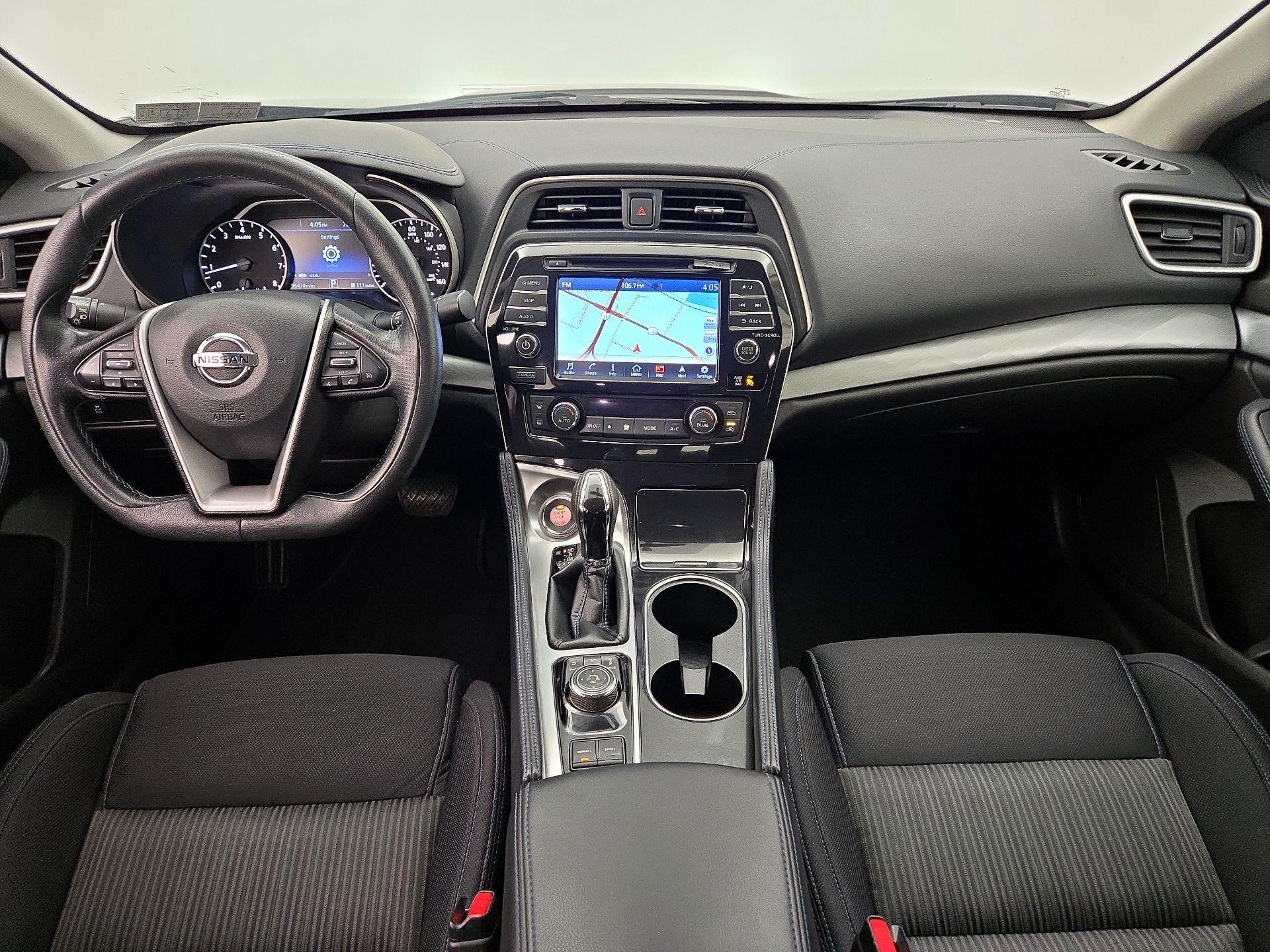 Thumbnail: 2016 Nissan Maxima - 9