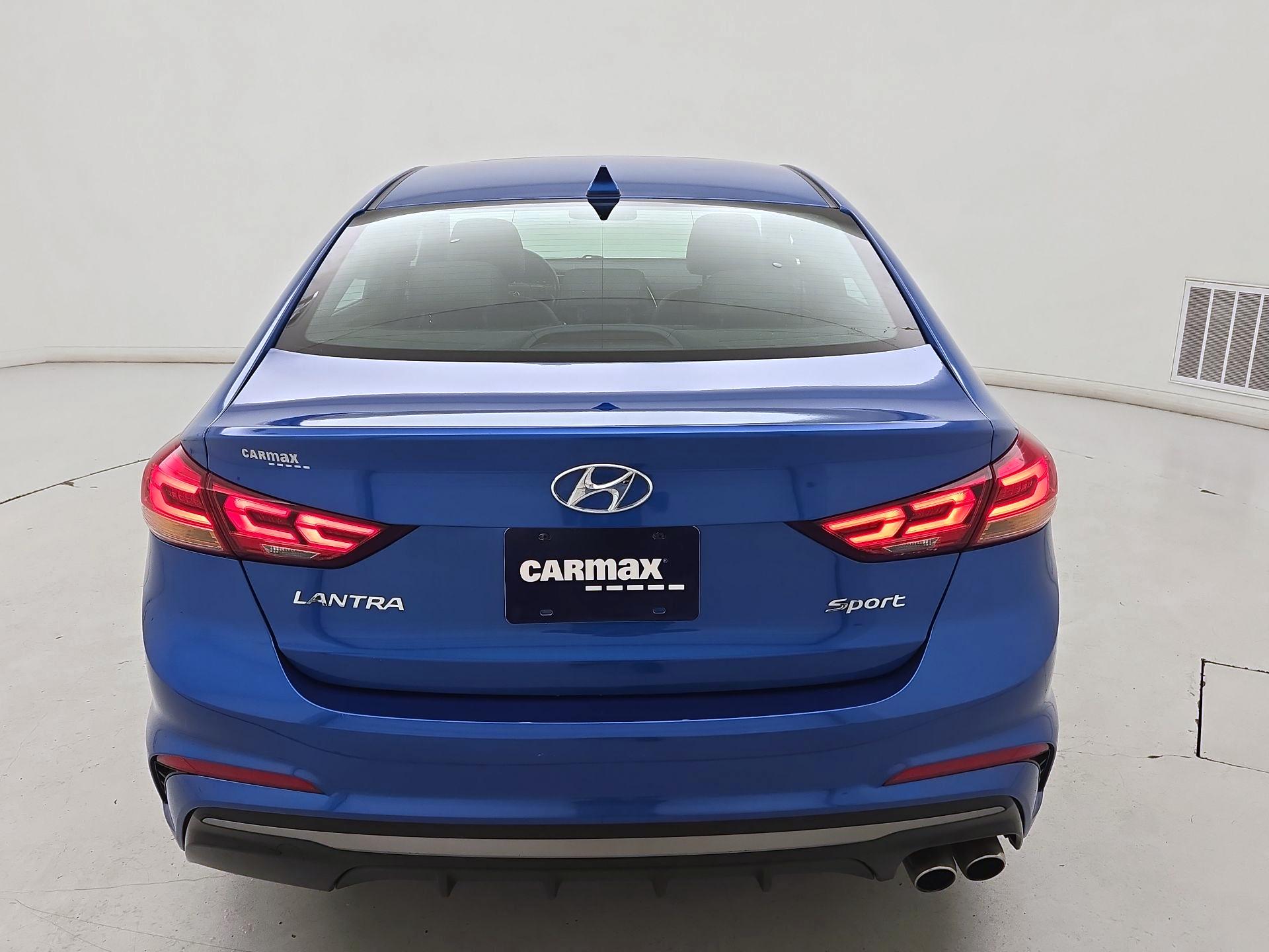 Thumbnail: 2018 Hyundai Elantra - 6
