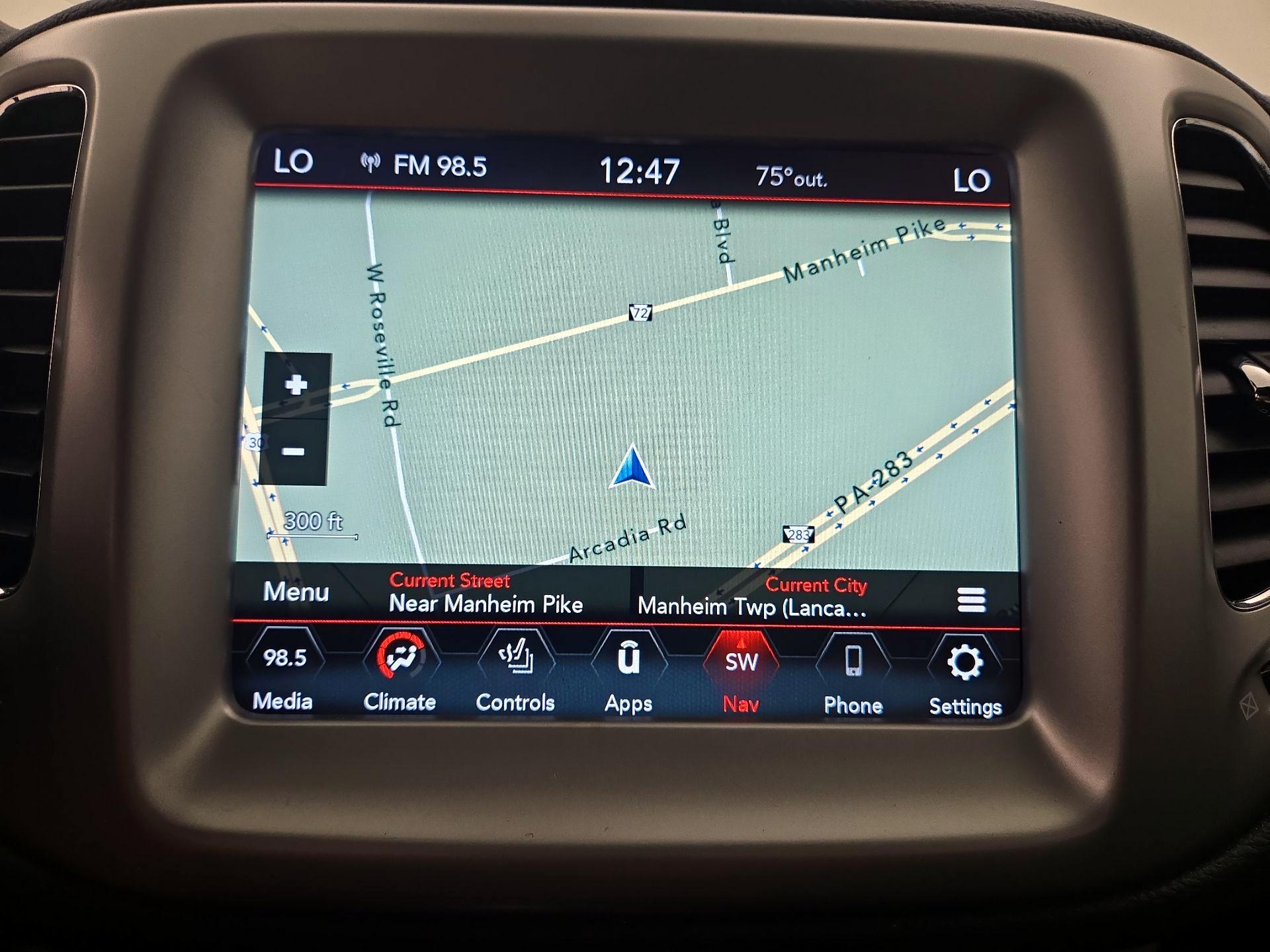 Thumbnail: 2020 Jeep Compass - 14