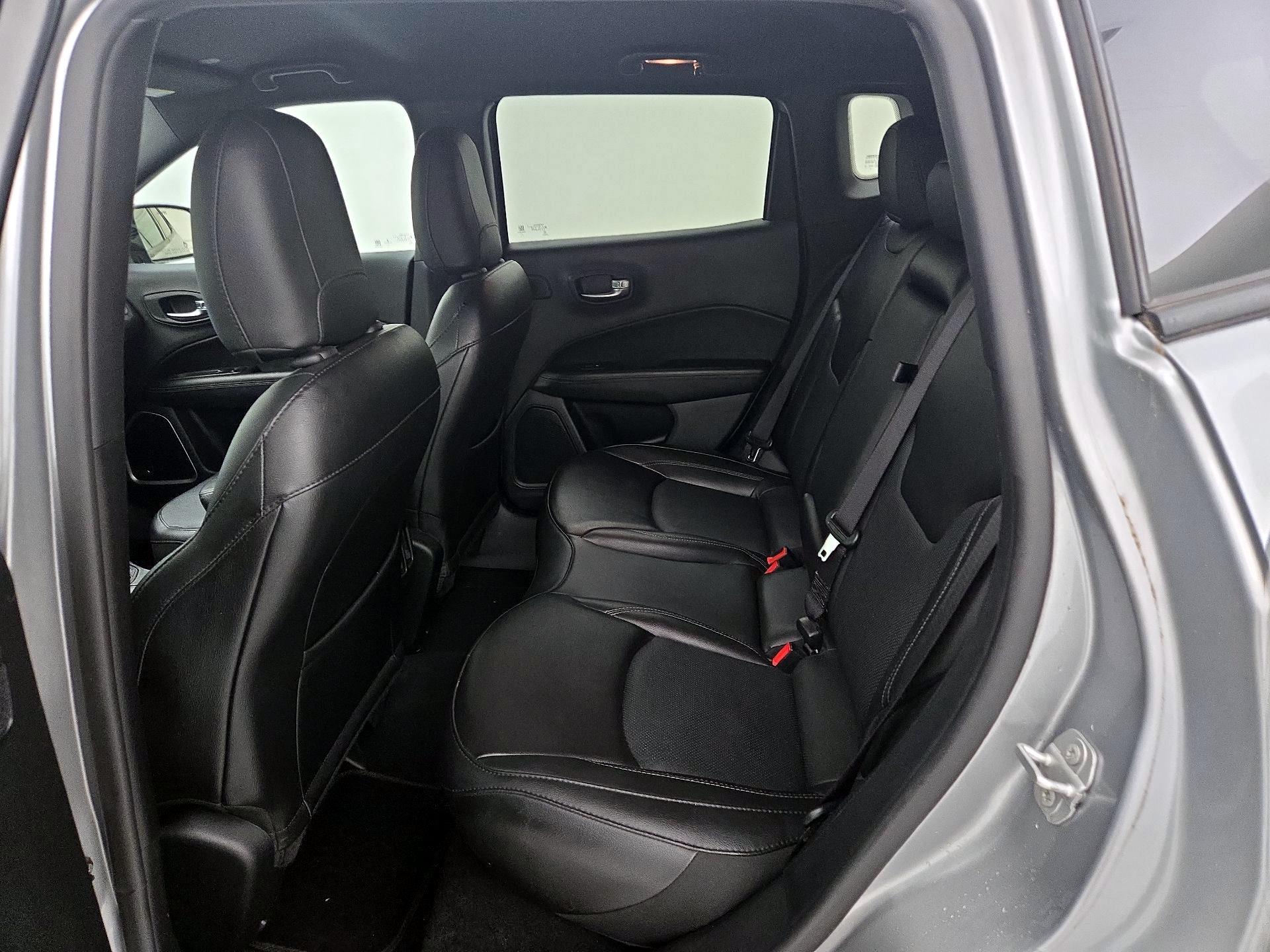 Thumbnail: 2020 Jeep Compass - 20