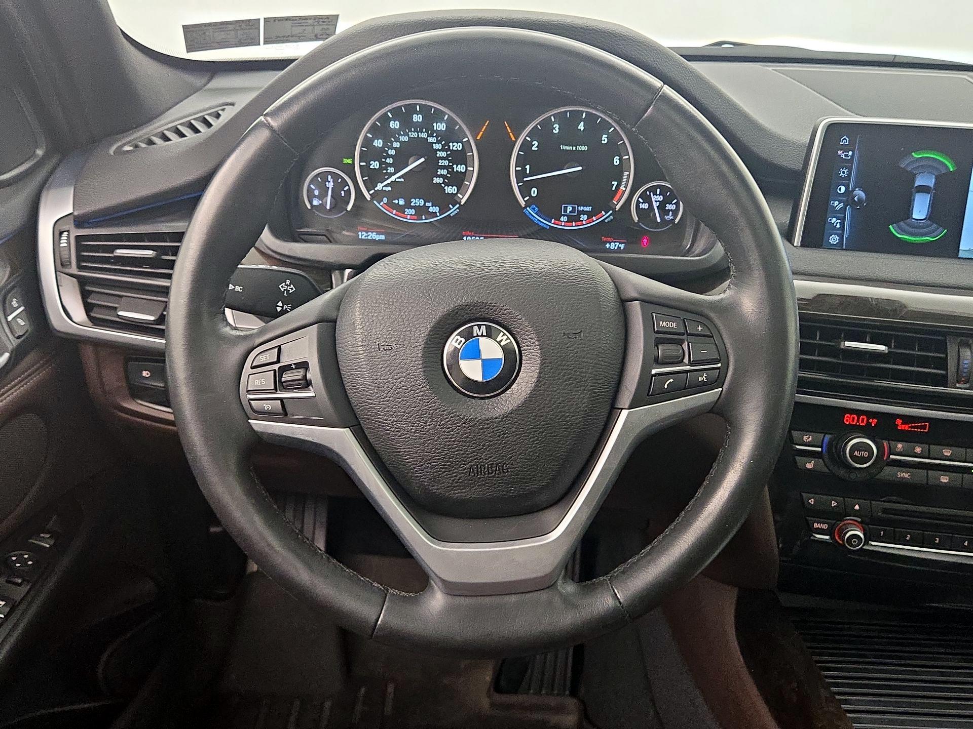Thumbnail: 2017 BMW X5 - 10