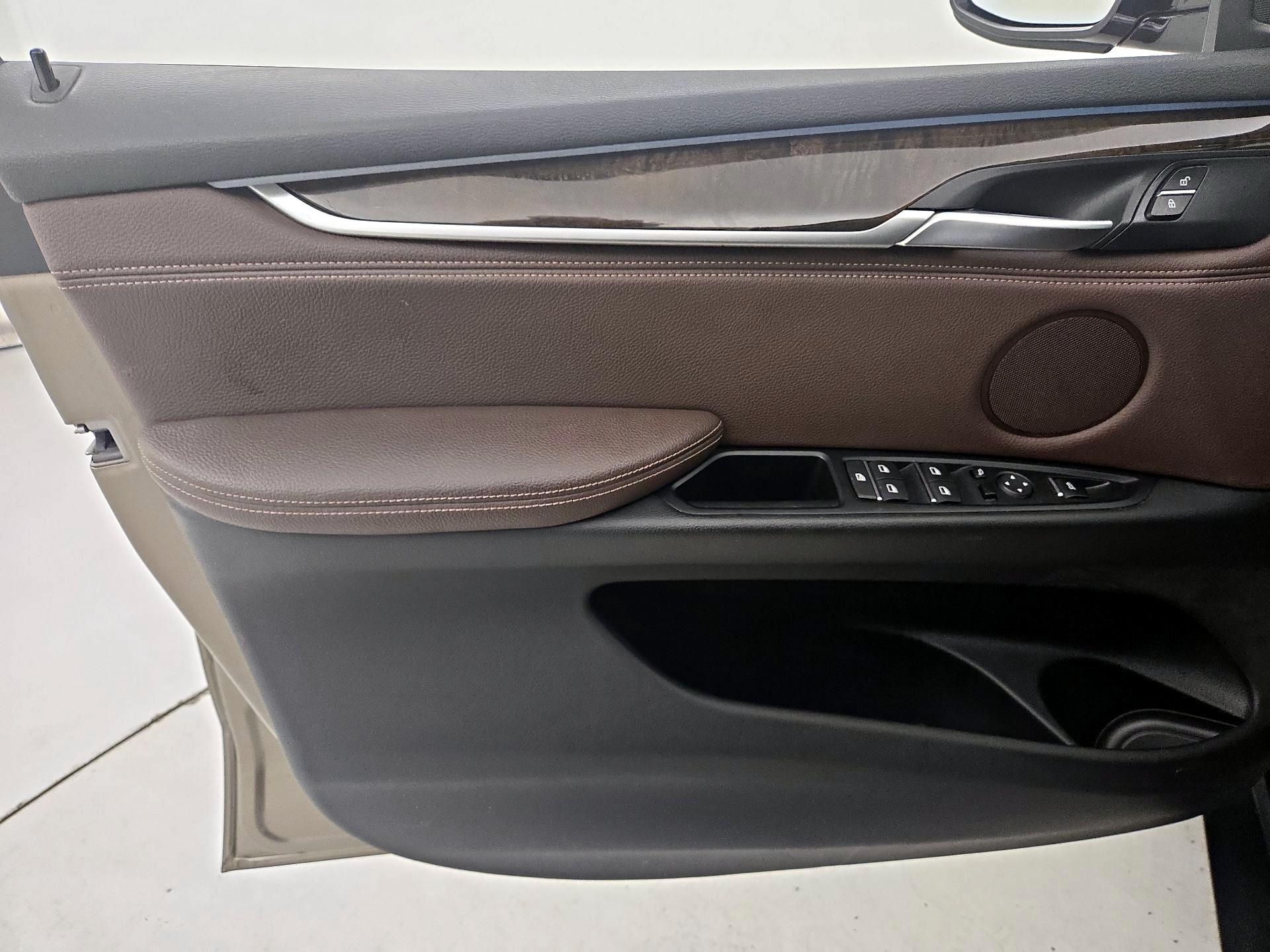 Thumbnail: 2017 BMW X5 - 12
