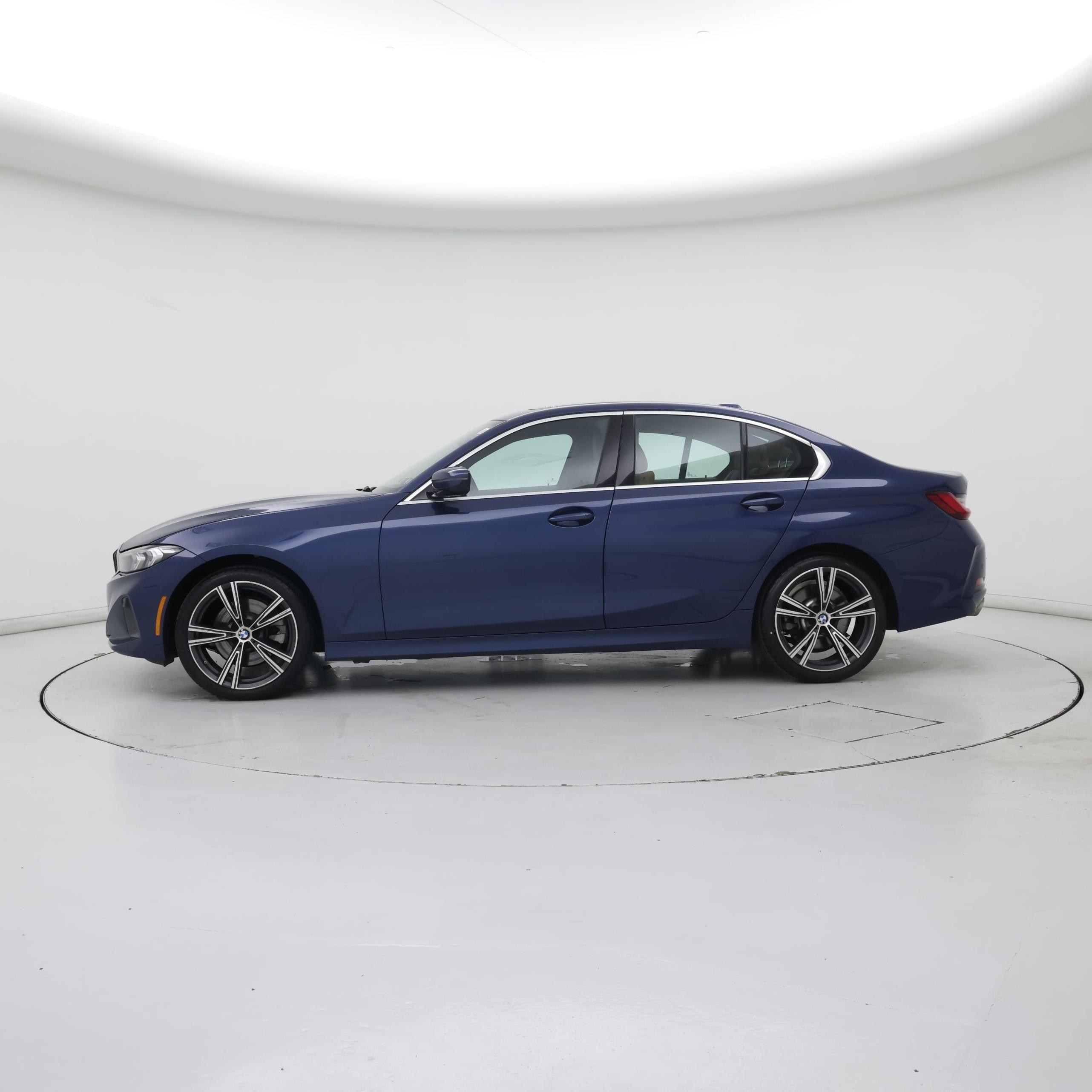 Thumbnail: 2024 BMW 3 Series - 3