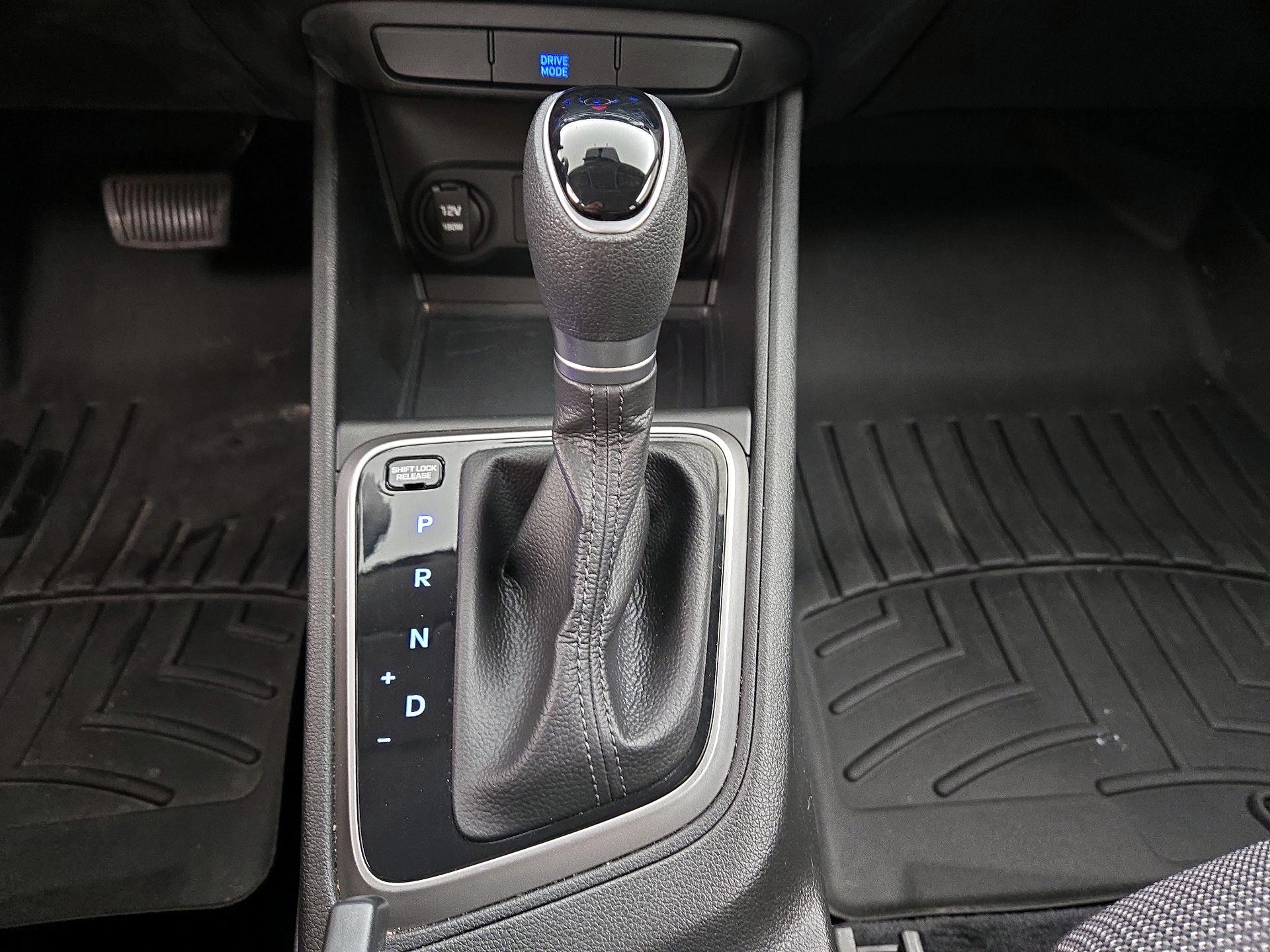 Thumbnail: 2019 Hyundai Accent - 17