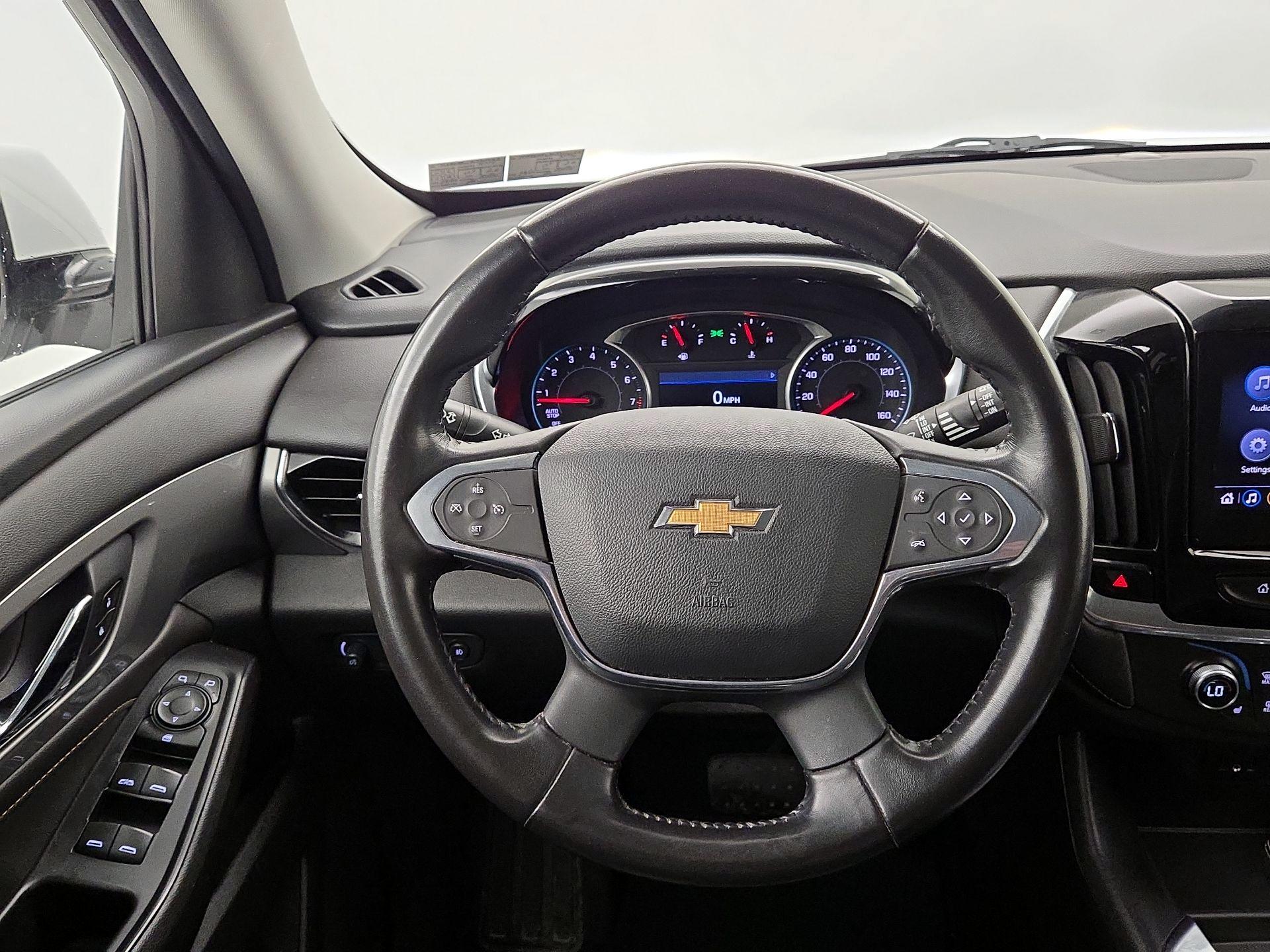 Thumbnail: 2020 Chevrolet Traverse - 10