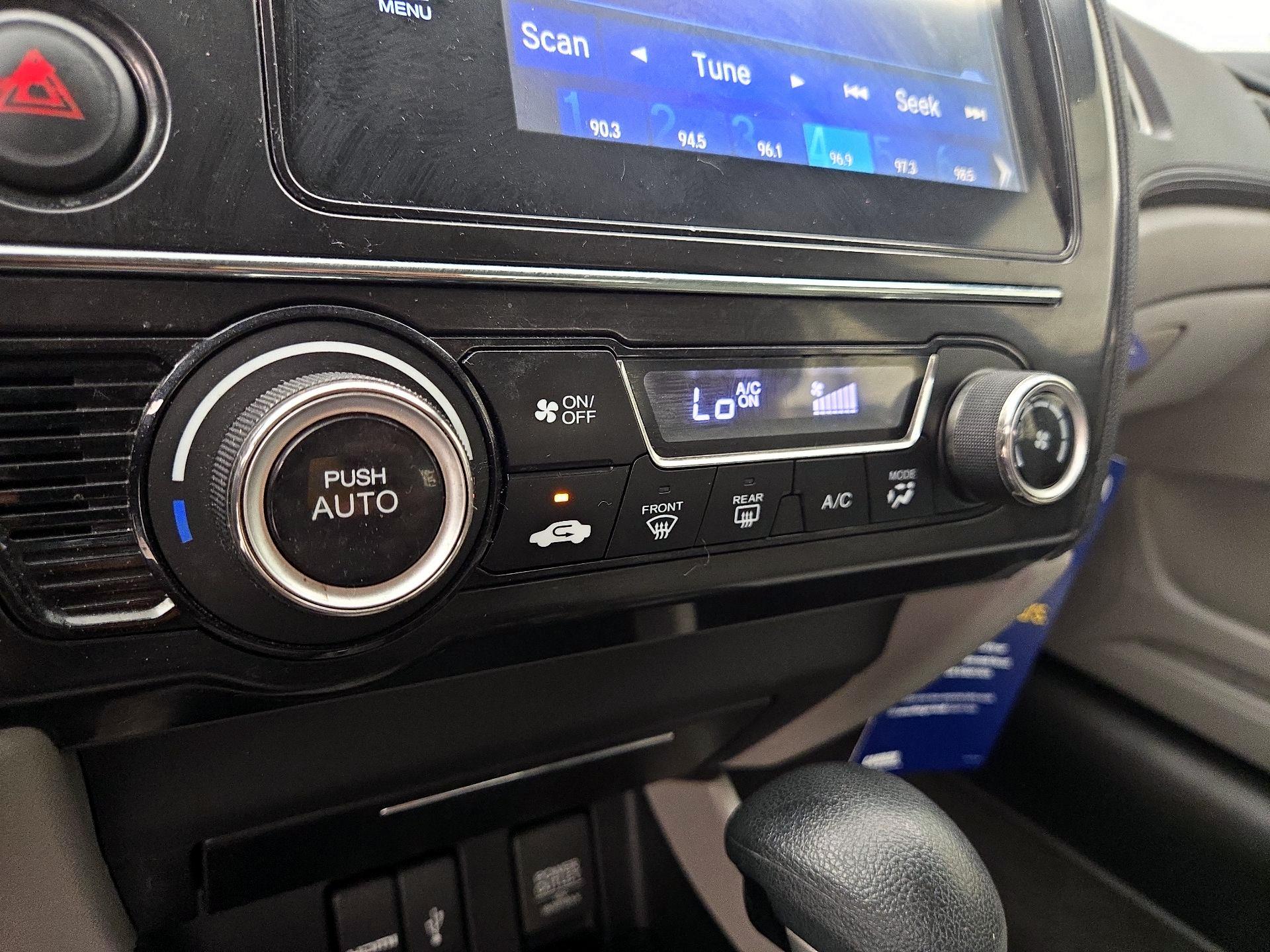 Thumbnail: 2015 Honda Civic - 16