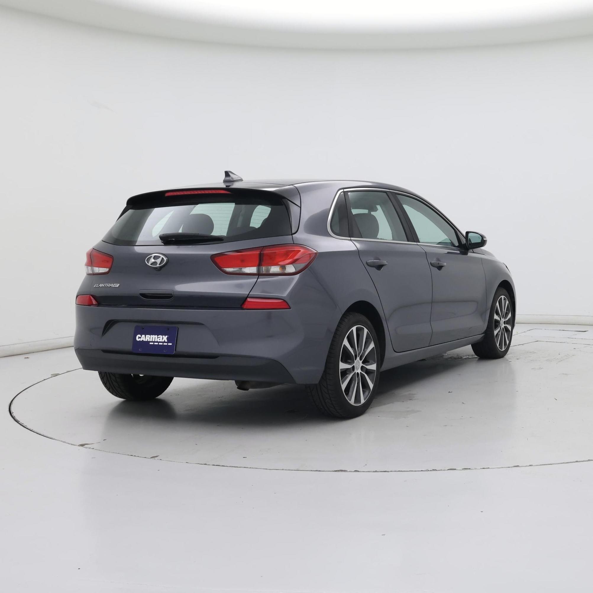 Thumbnail: 2018 Hyundai Elantra - 8