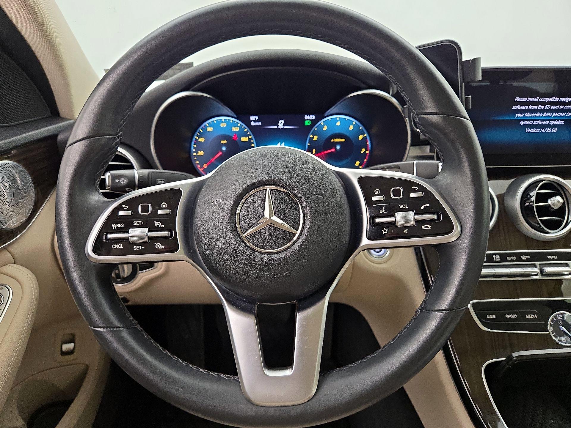 Thumbnail: 2020 Mercedes-Benz C-Class - 10