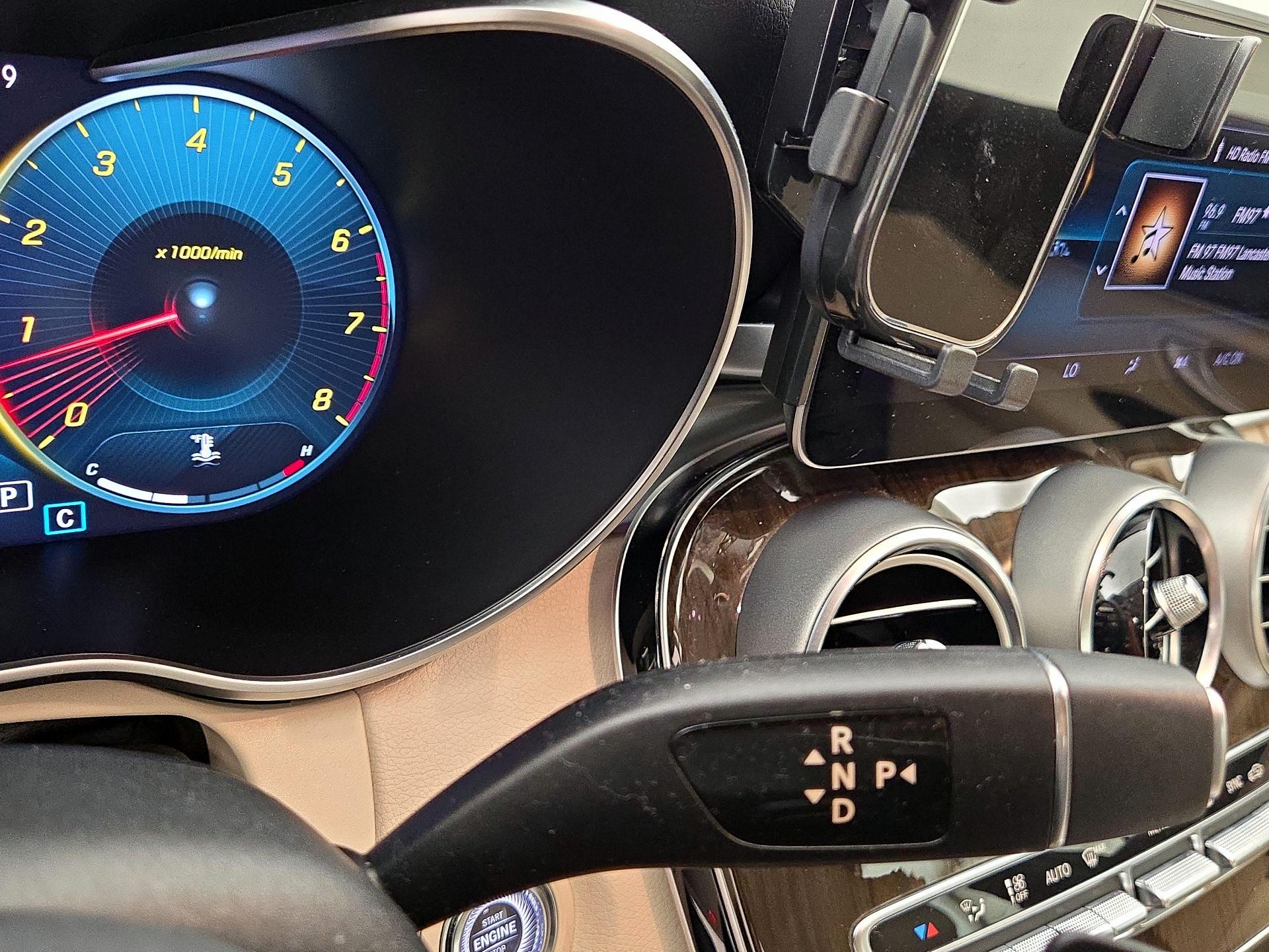 Thumbnail: 2020 Mercedes-Benz C-Class - 17