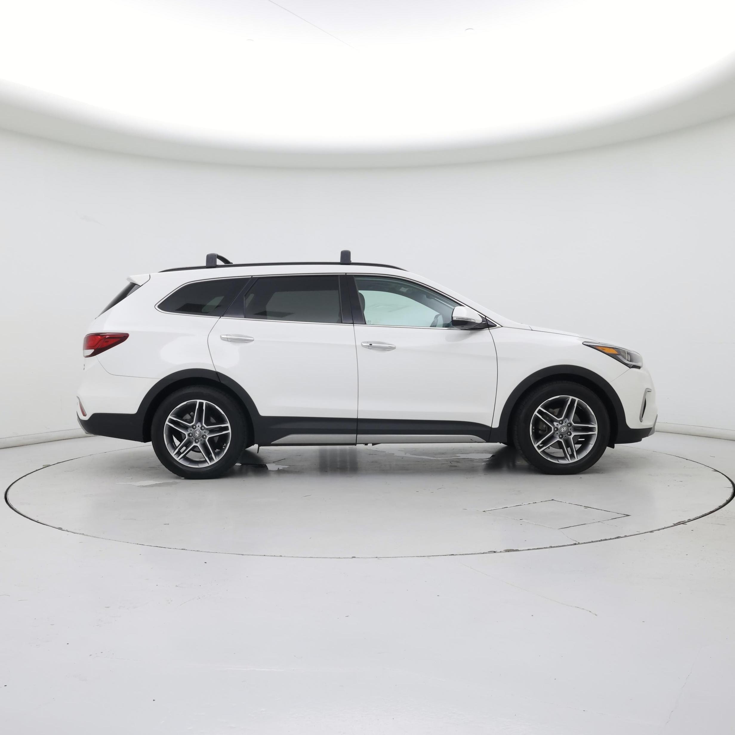 Thumbnail: 2018 Hyundai Santa Fe - 7