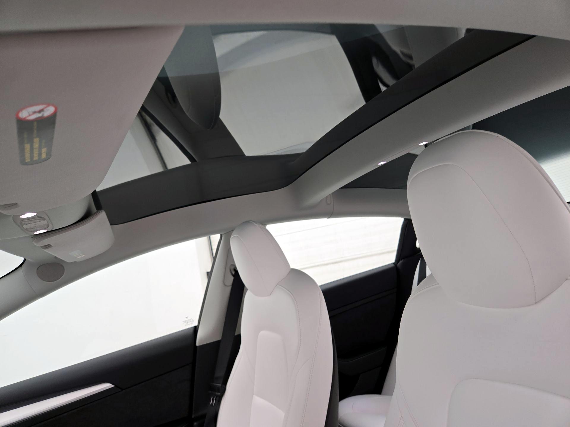 Thumbnail: 2023 Tesla Model 3 - 18