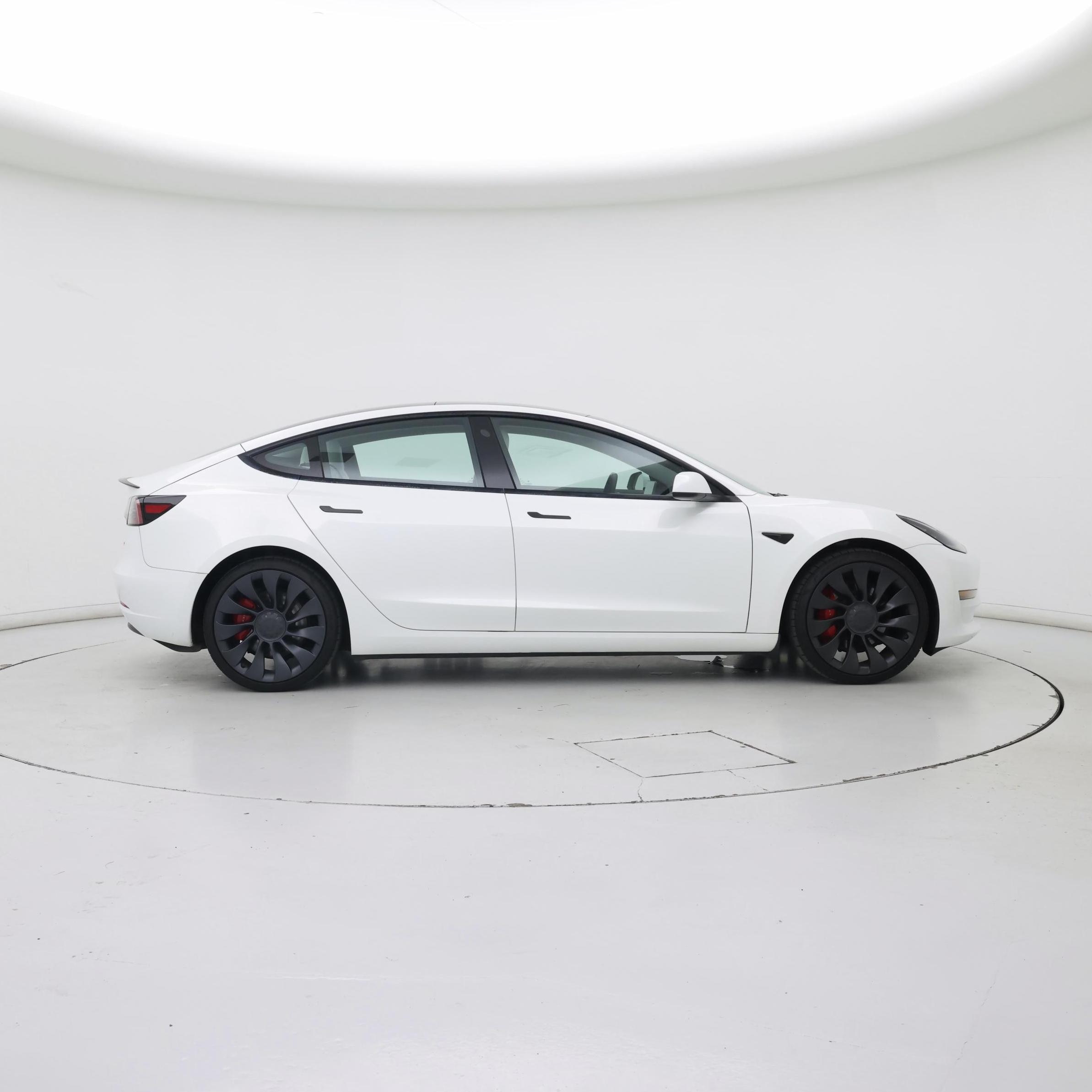 Thumbnail: 2023 Tesla Model 3 - 7