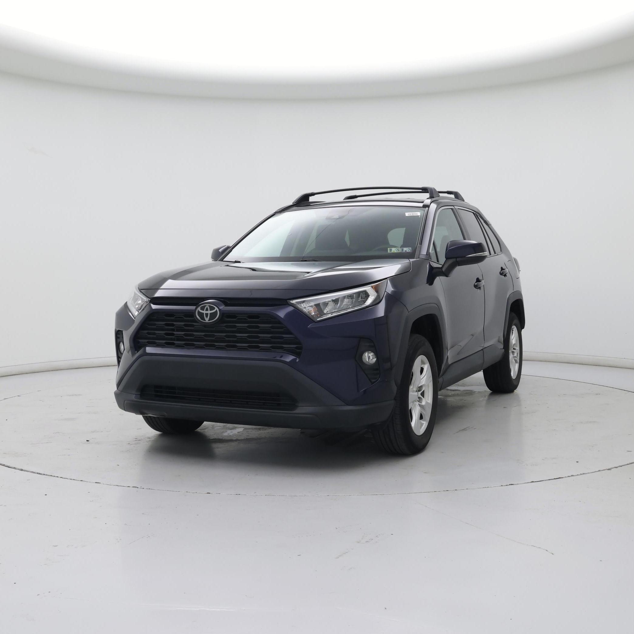 Thumbnail: 2021 Toyota RAV4 - 4
