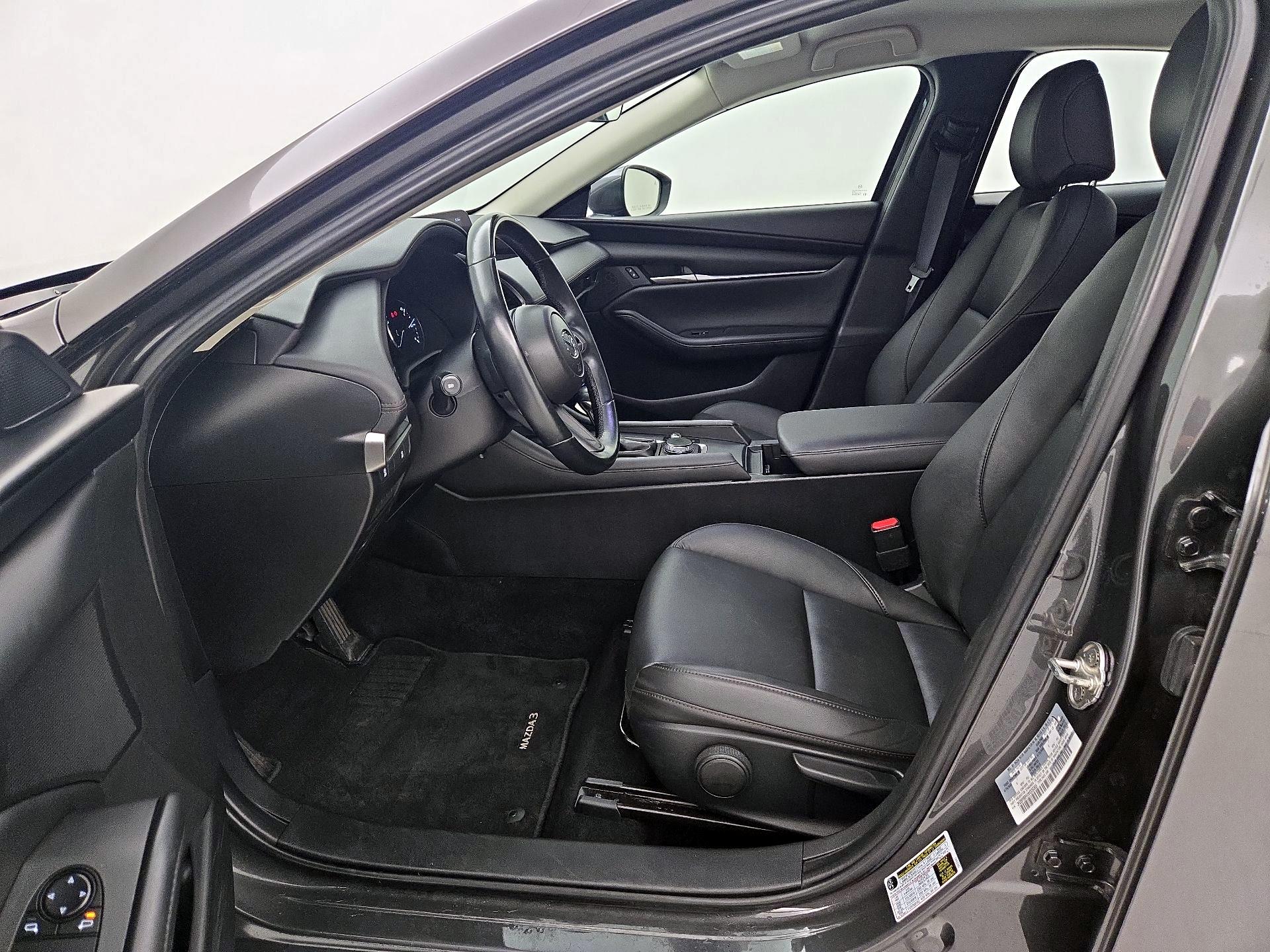 Thumbnail: 2021 Mazda Mazda3 - 11
