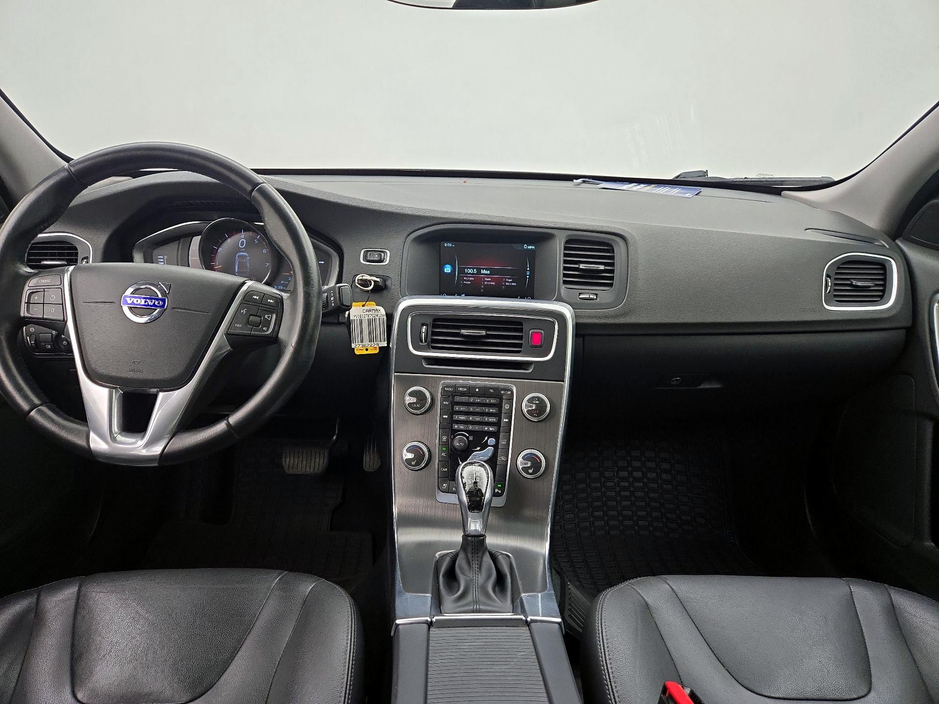 Thumbnail: 2016 Volvo S60 - 9
